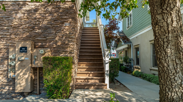 Multifamily Property for Sale - 593 - 597 Avenue of Flags, Buellton, California, 93464 (4)