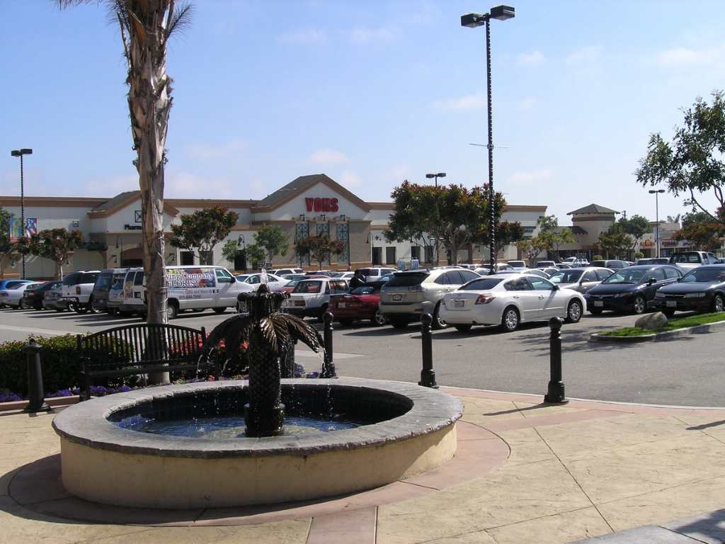 Retail Property for Lease - 5900-6128 Telegraph Rd., Ventura, California, 93003 (2)