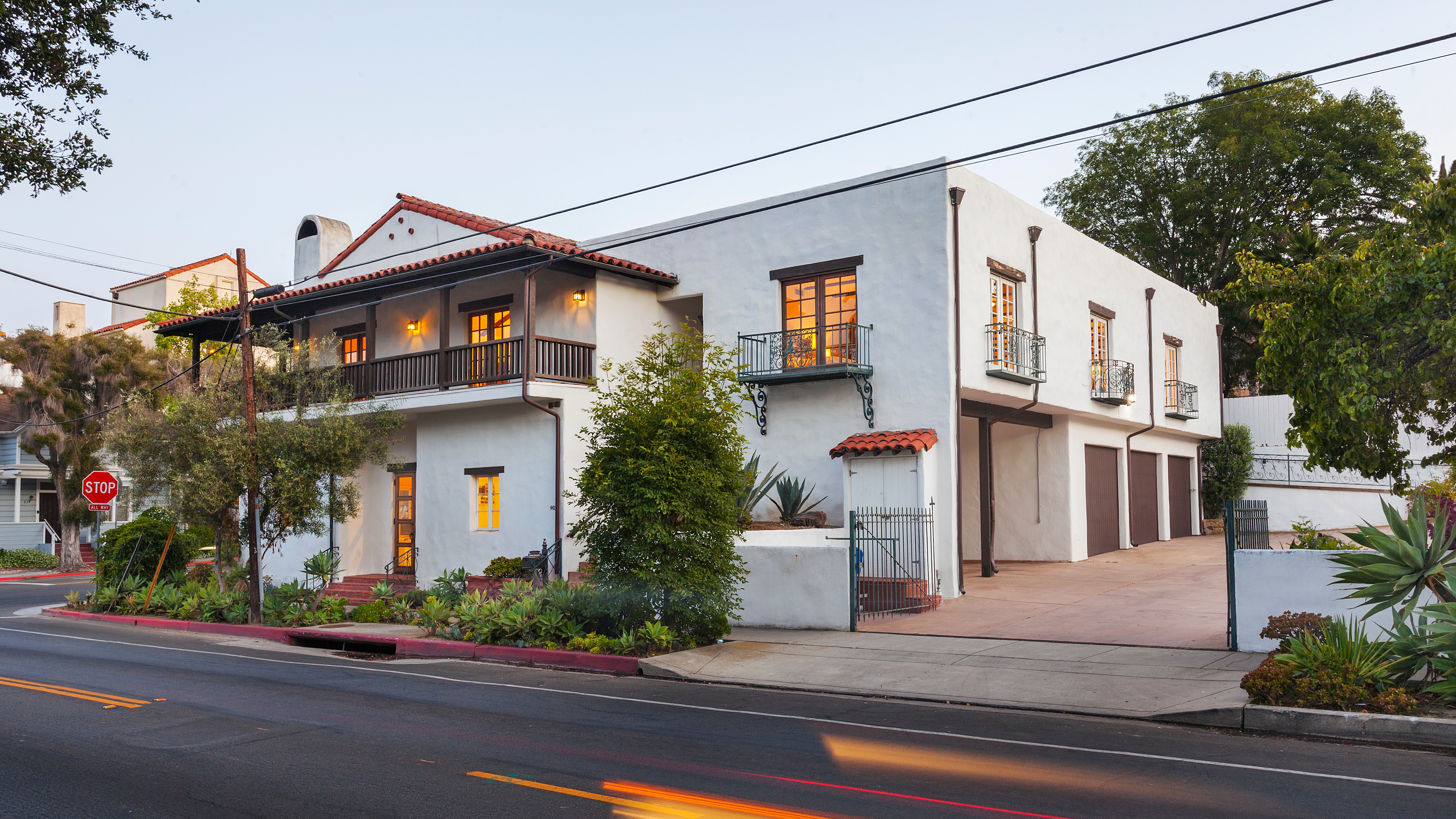 233 E. Canon Perdido St., Photo - Slide05 Office Property for Rent - 233 E. Canon Perdido St., Santa Barbara, California, 93101 (7)