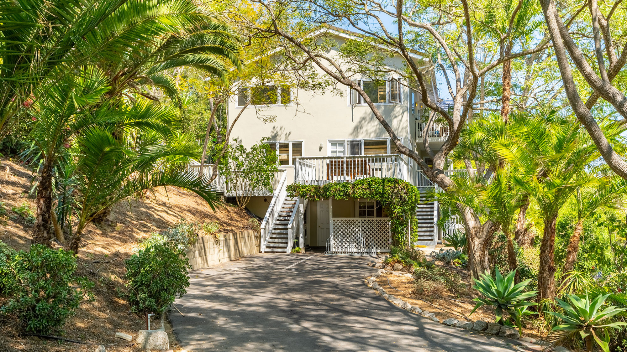 Multifamily Property for Sale - 543 1/2 Arroyo Ave., Santa Barbara, CA, 93109
