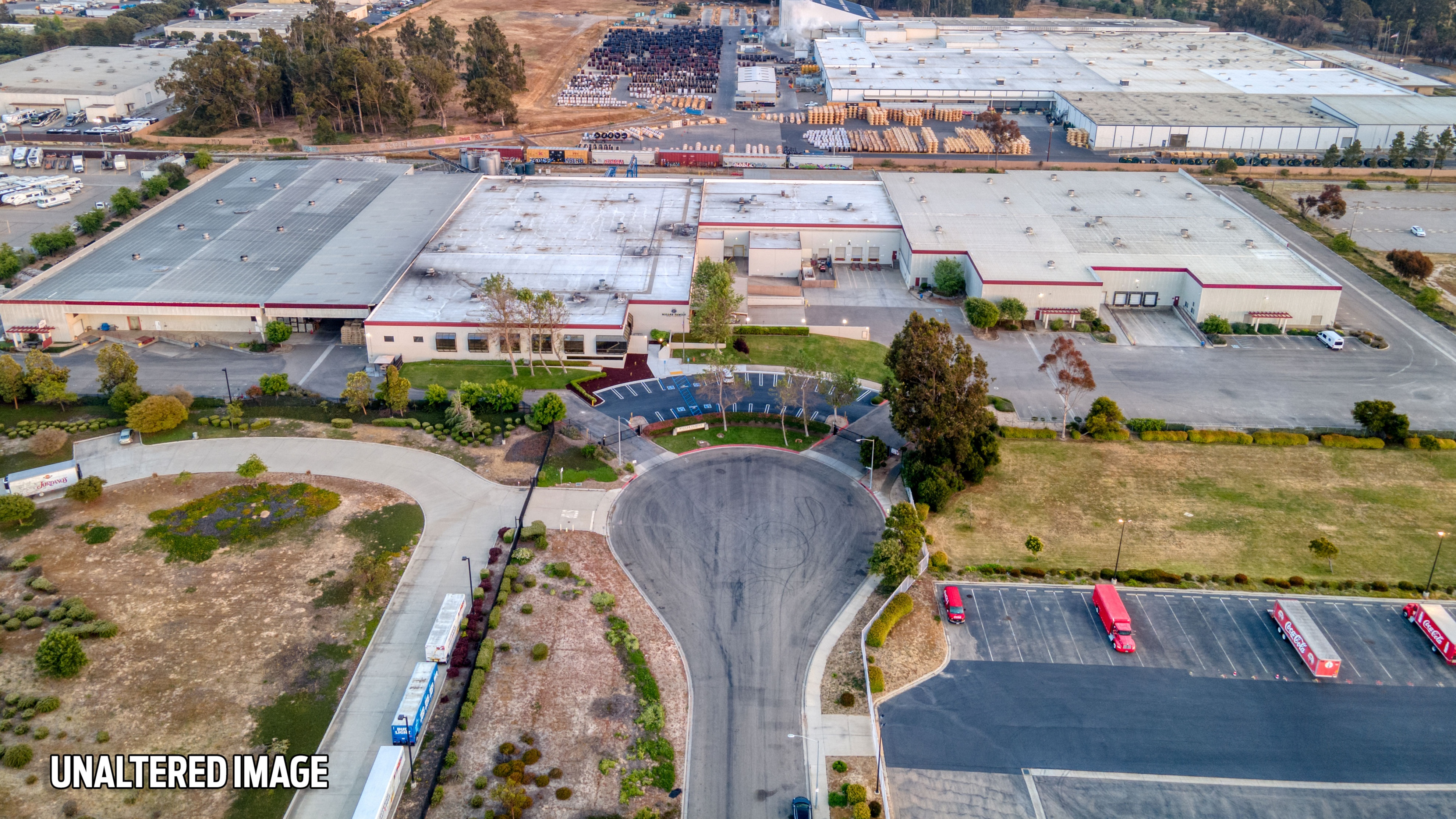 Industrial Property for Lease - 2717 Aviation Way, Santa Maria, California, 93455 (6)