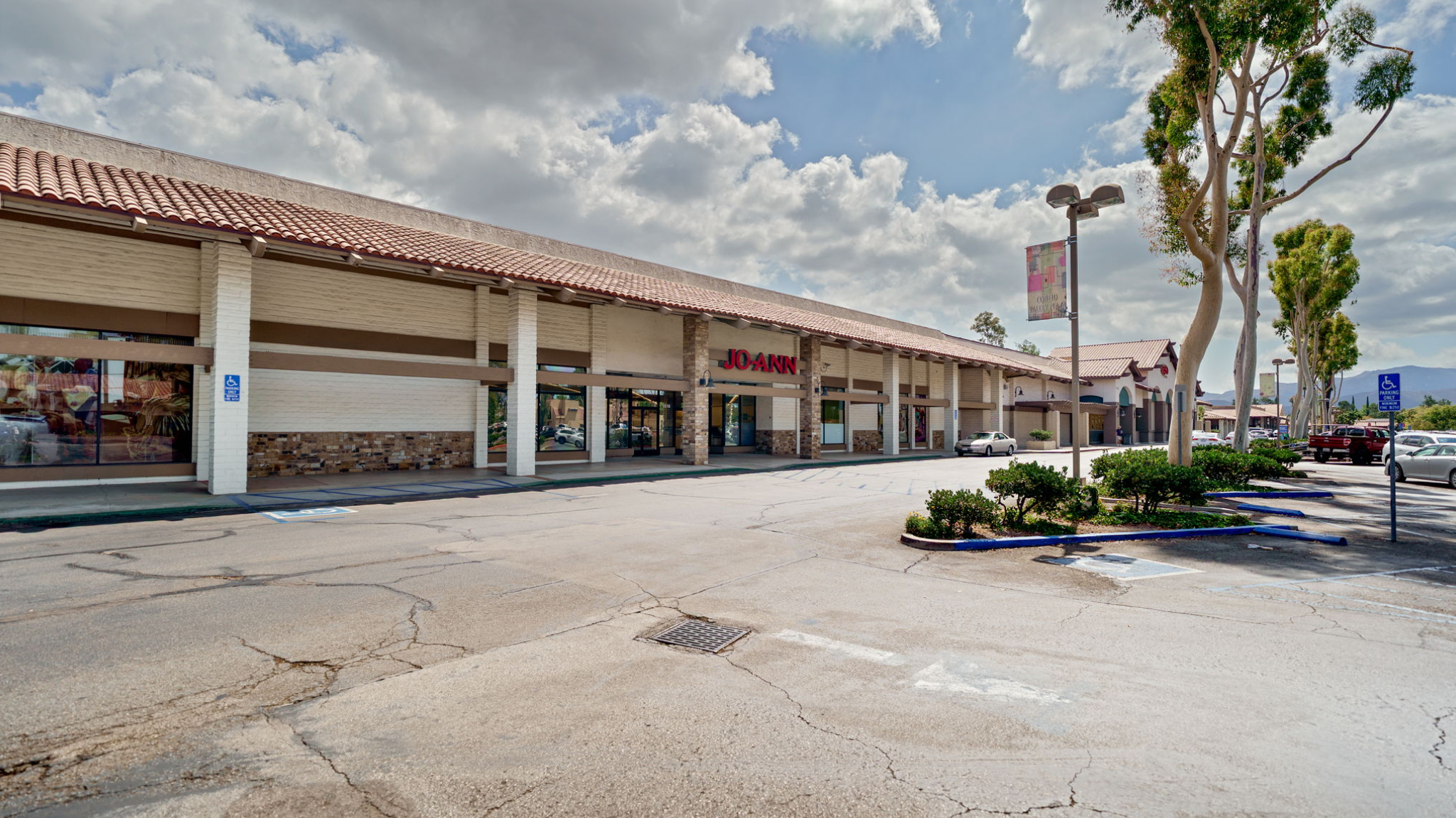 Retail Property for Lease - 1394 N Moorpark Rd, Thousand Oaks, California, 91360 (5)