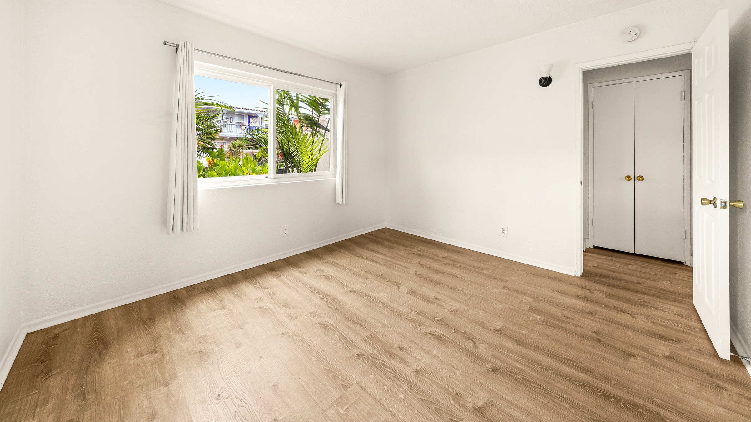 Multifamily Property for Sale - 6597 Trigo Rd., Isla Vista, California, 93117 (5)