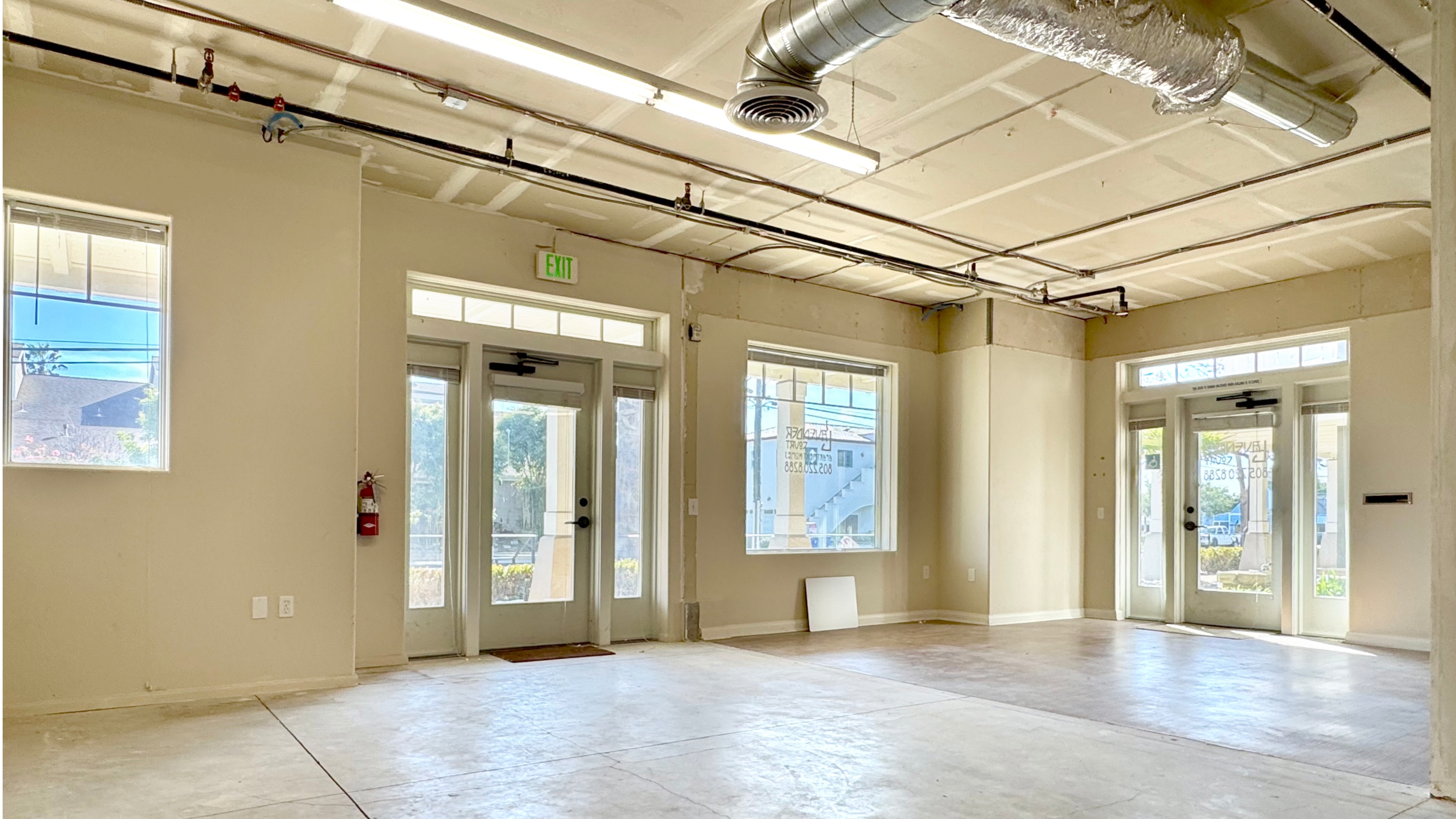 4650 Carpinteria Ave., Photo - Slide06 Office Property for Rent - 4650 Carpinteria Ave., Carpinteria, California, 93013 (4)