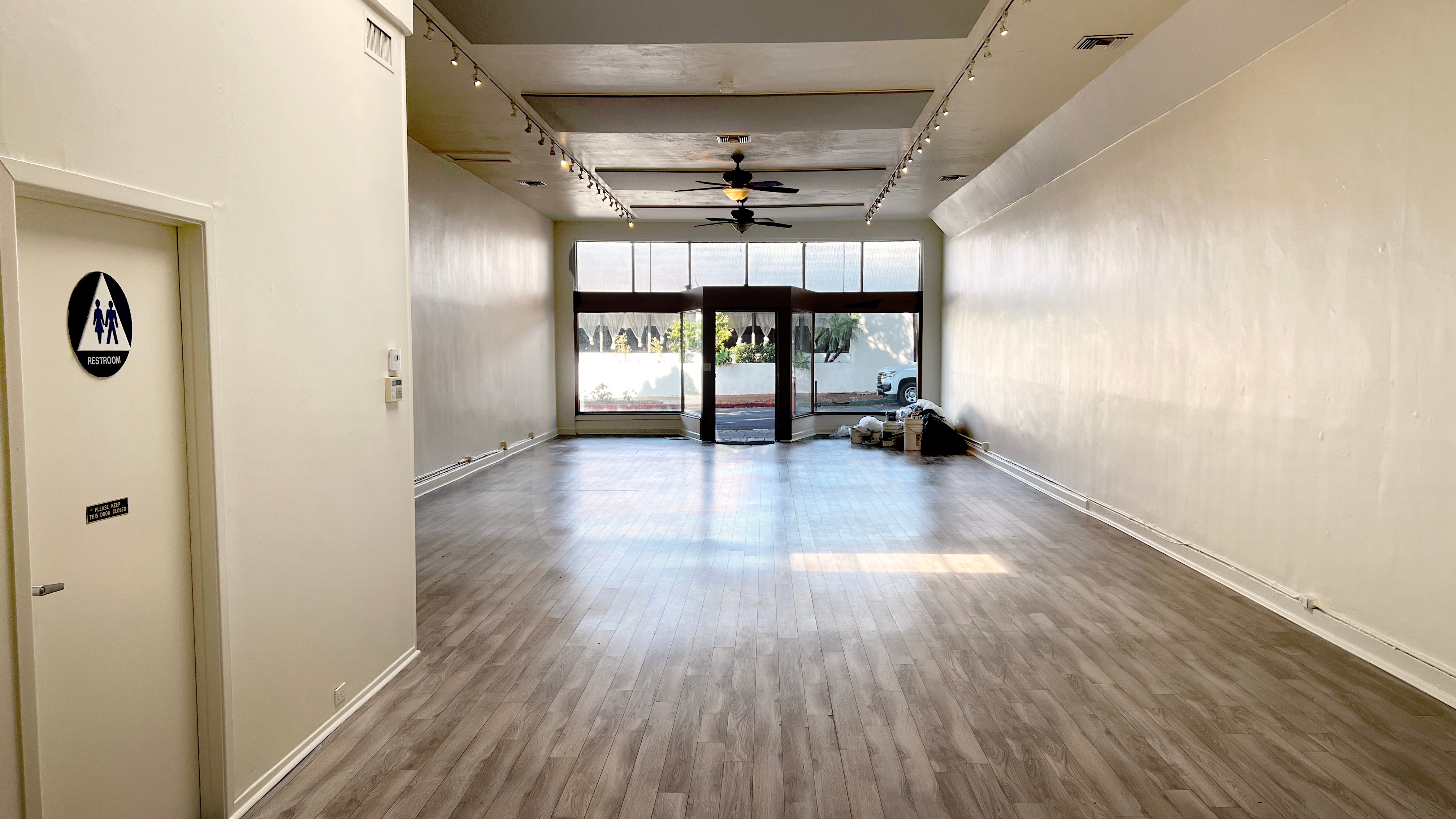 Retail Property for Lease - 33 W. Anapamu St., Santa Barbara, California, 93101 (3)