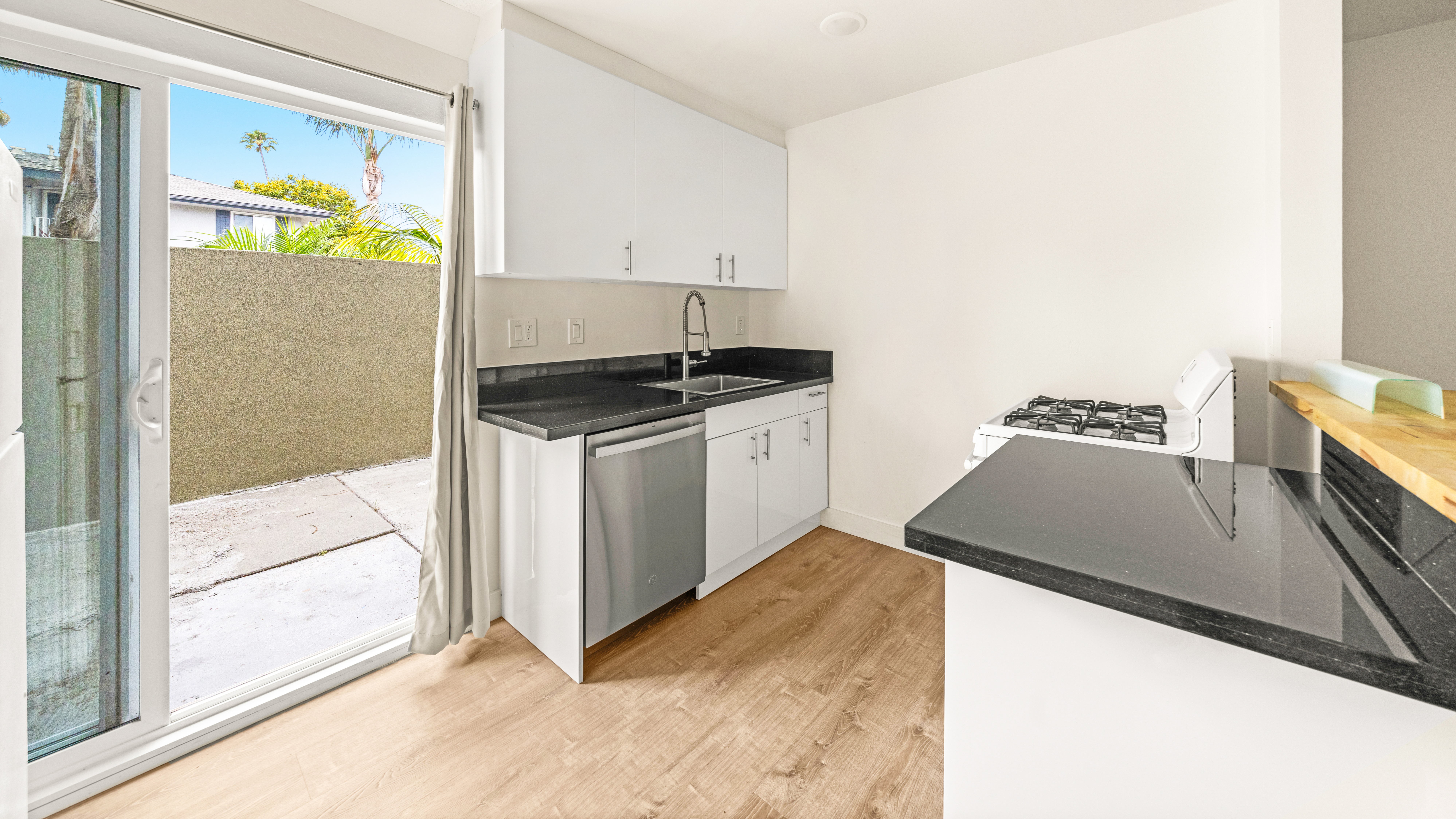 Multifamily Property for Sale - 6597 Trigo Rd., Isla Vista, California, 93117 (8)