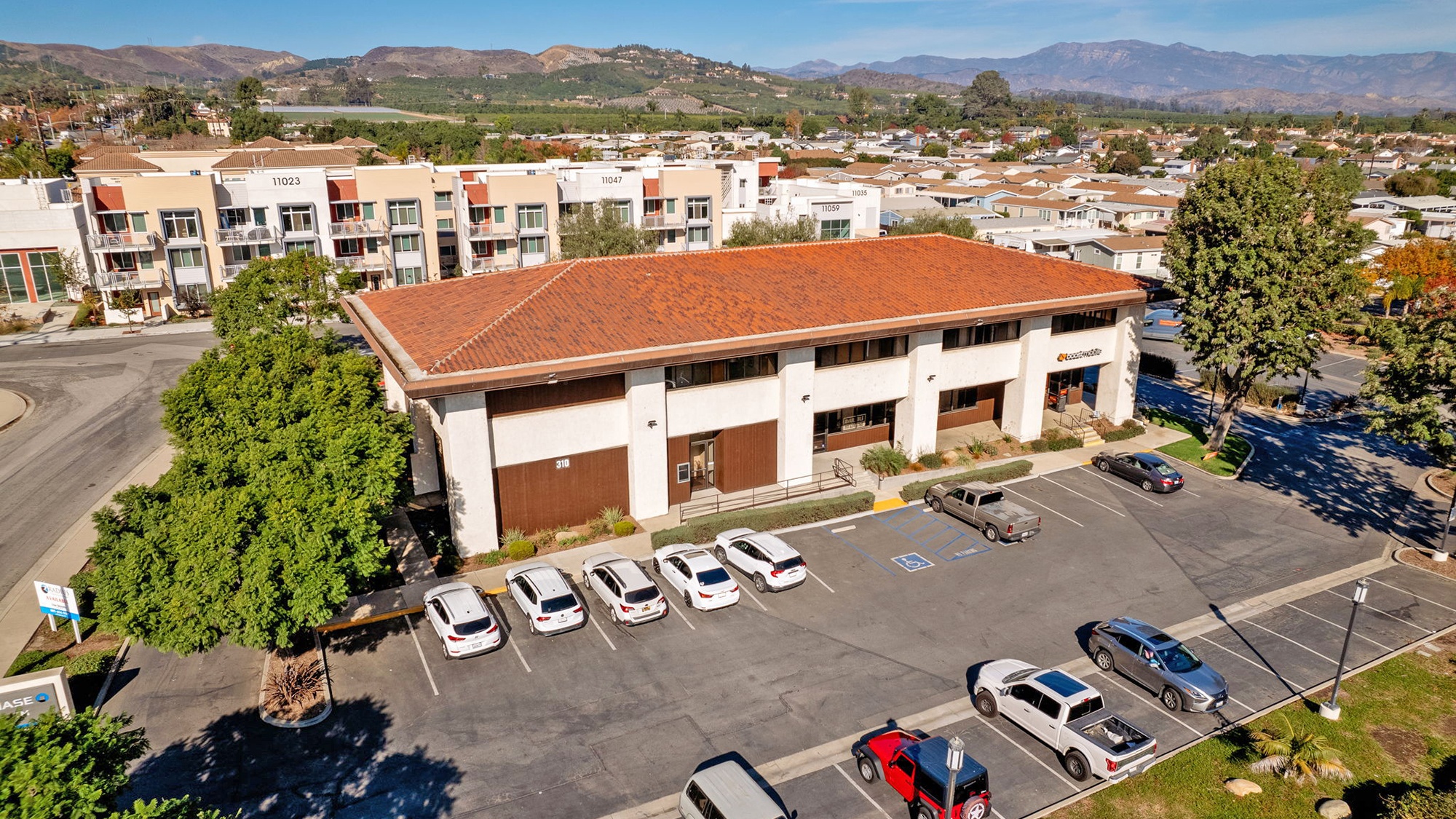 Office Property for Rent - 310 S. Wells Rd., Ventura, California, 93004 (2)