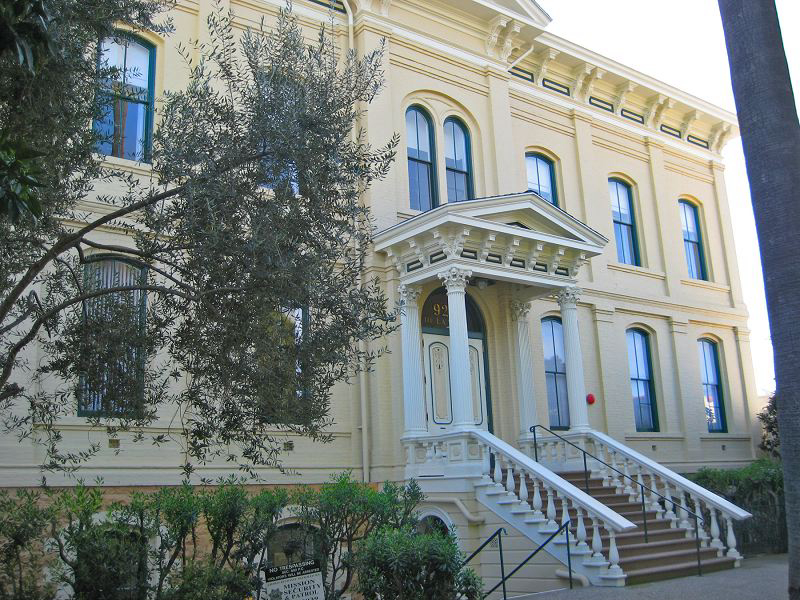 Office Space for Rent - 925 De La Vina St., Santa Barbara, CA, 93101, Suite 102