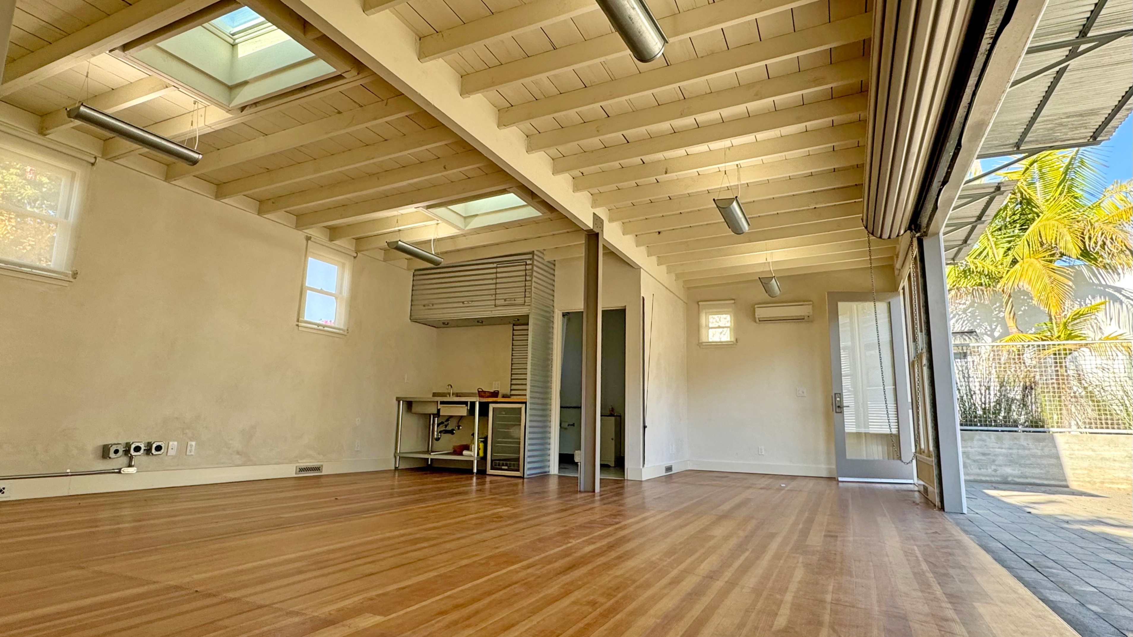 Office Property for Rent - 915 De La Vina St., Santa Barbara, California, 93101 (2)