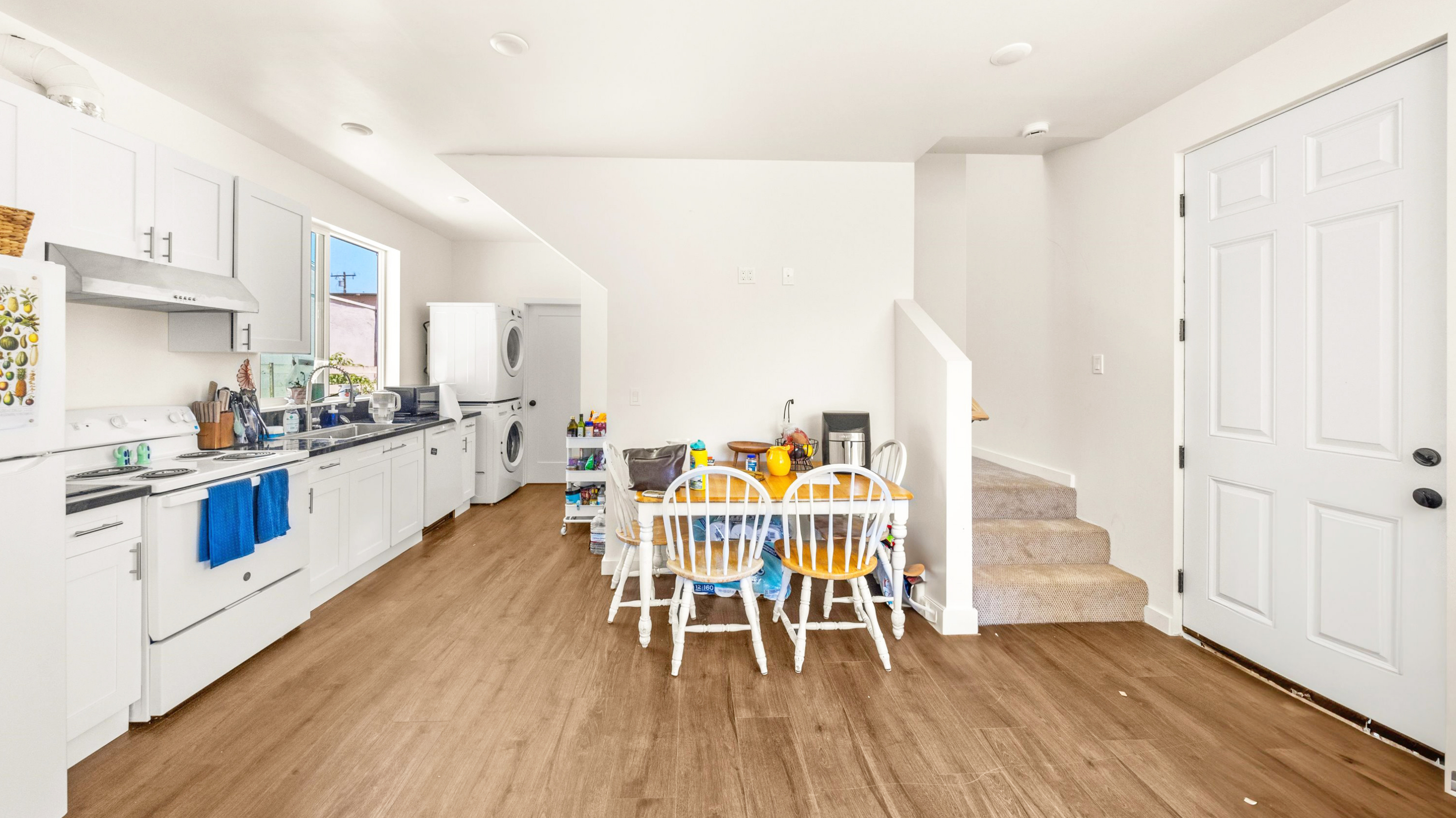 6622 Del Playa Dr., Photo - Slide10 Multifamily Property for Sale - 6622 Del Playa Dr., Goleta, California, 93117 (9)