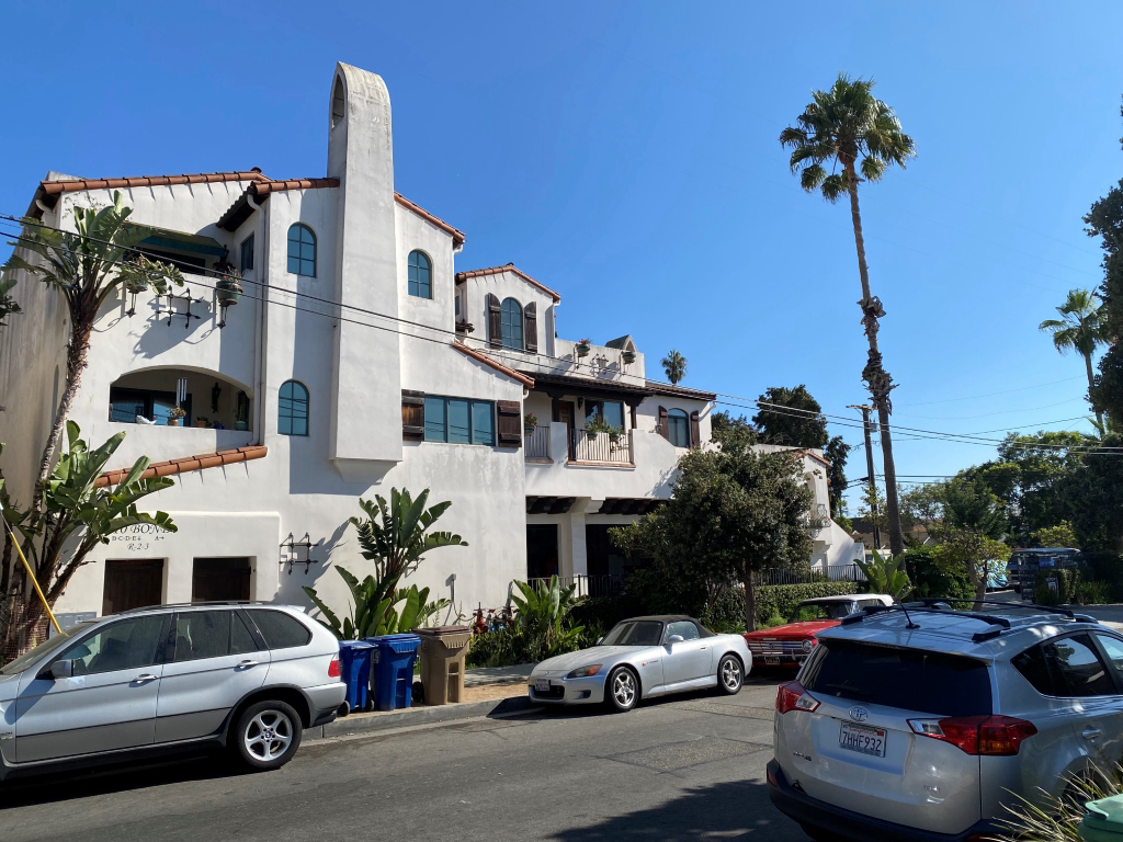 Retail Property for Lease - 810 Bond Ave., Santa Barbara, California, 93103 (2)