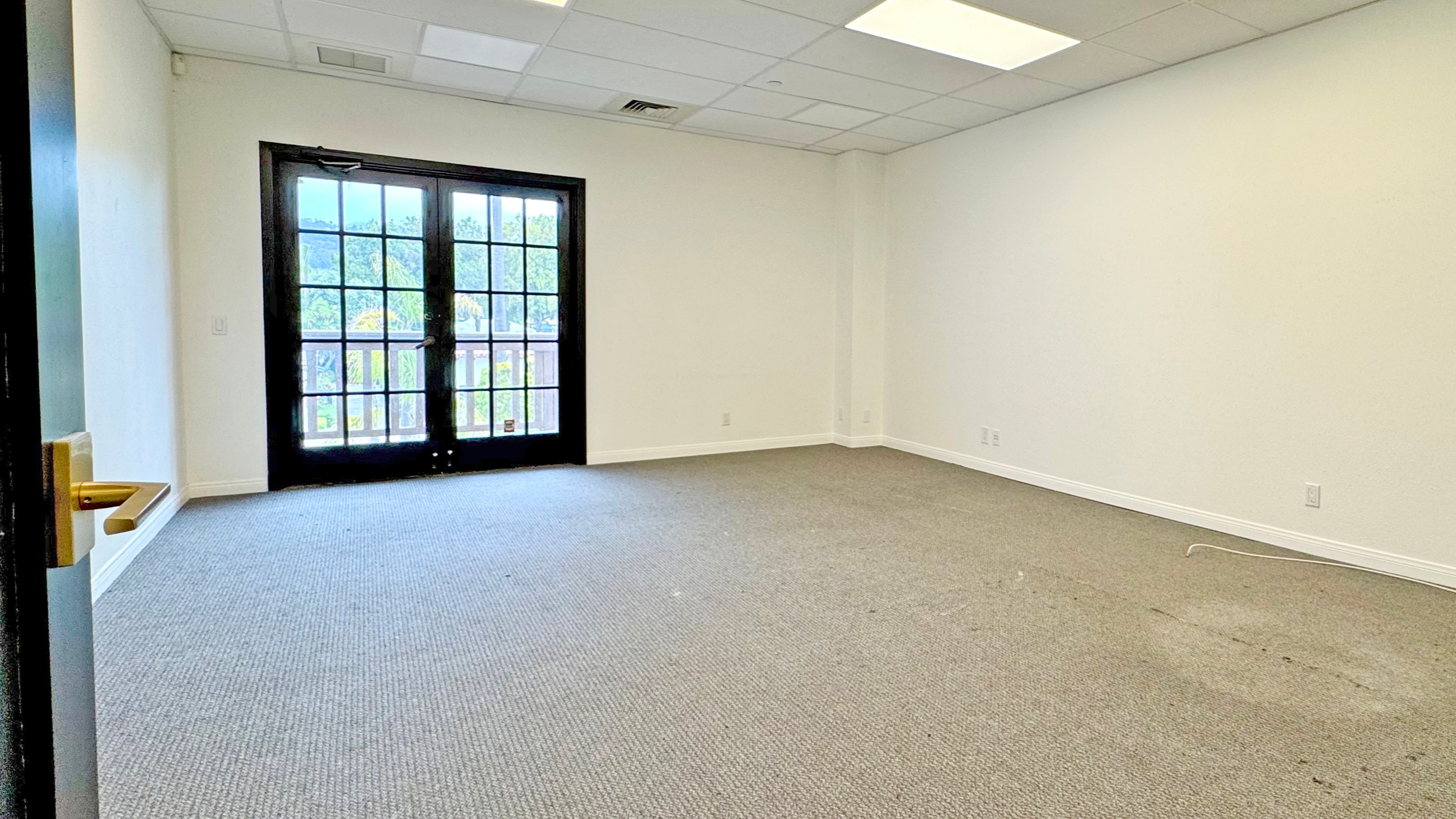 Office Property for Sale - 1525 State St., Santa Barbara, California, 93101 (3)