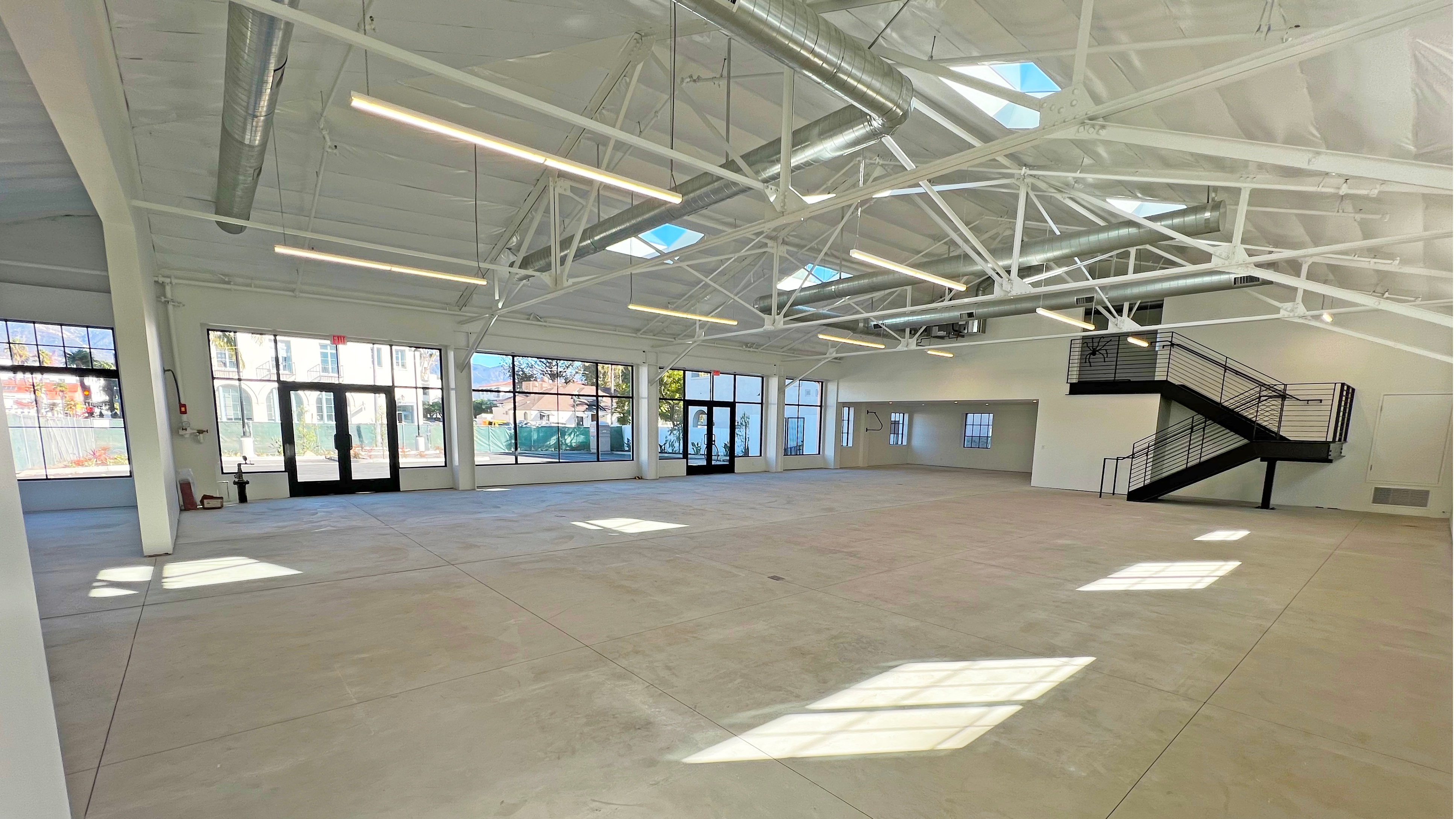 433 Chapala St., Photo - Slide02 Industrial Property for Lease - 433 Chapala St., Santa Barbara, California, 93101 (16)