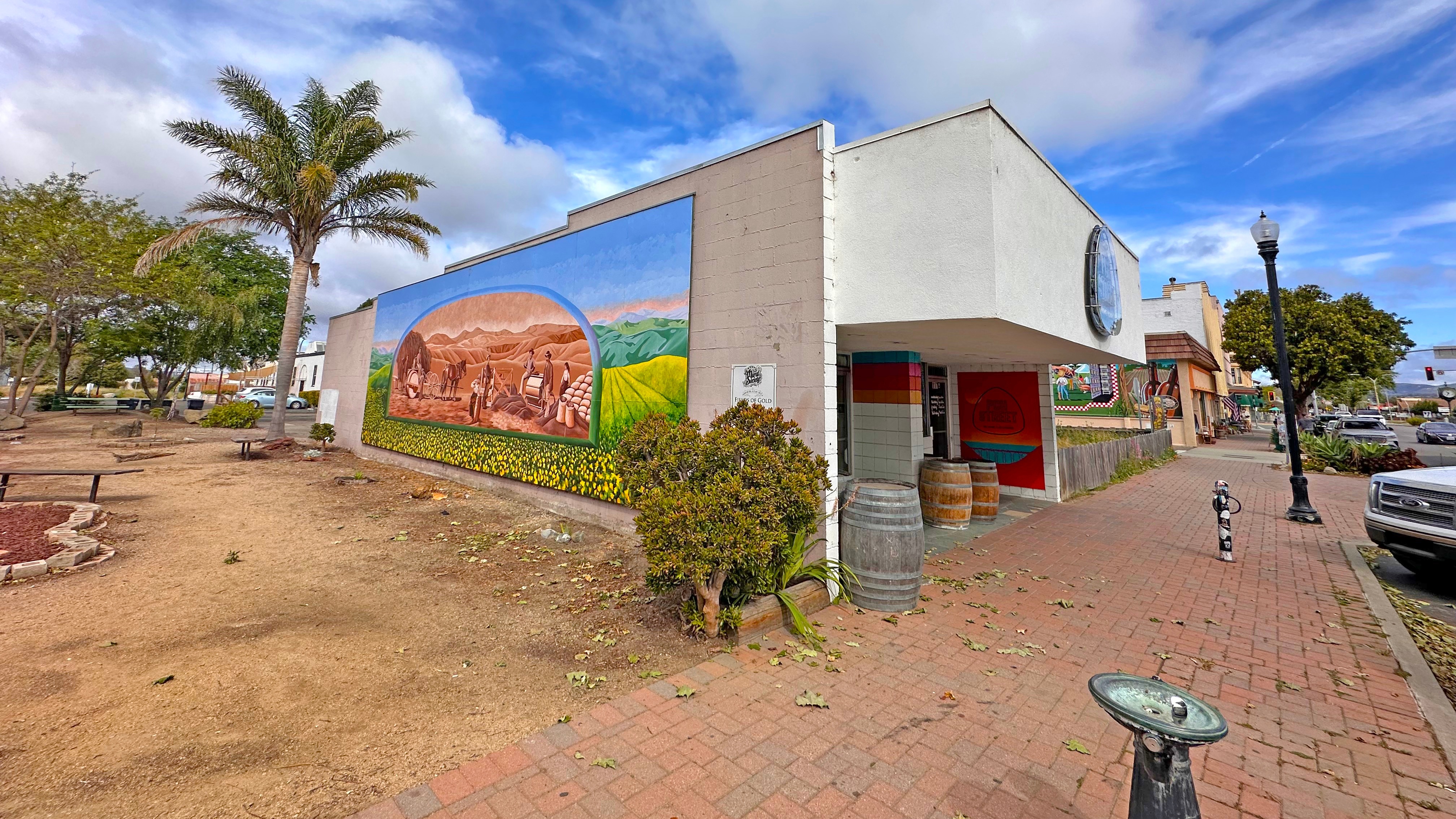 Retail Property for Sale - 113 & 117 S H St, Lompoc, California, 93436 (3)