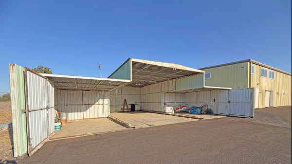 900 Airport Rd