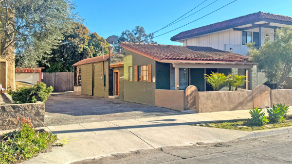 213 W. Gutierrez St.