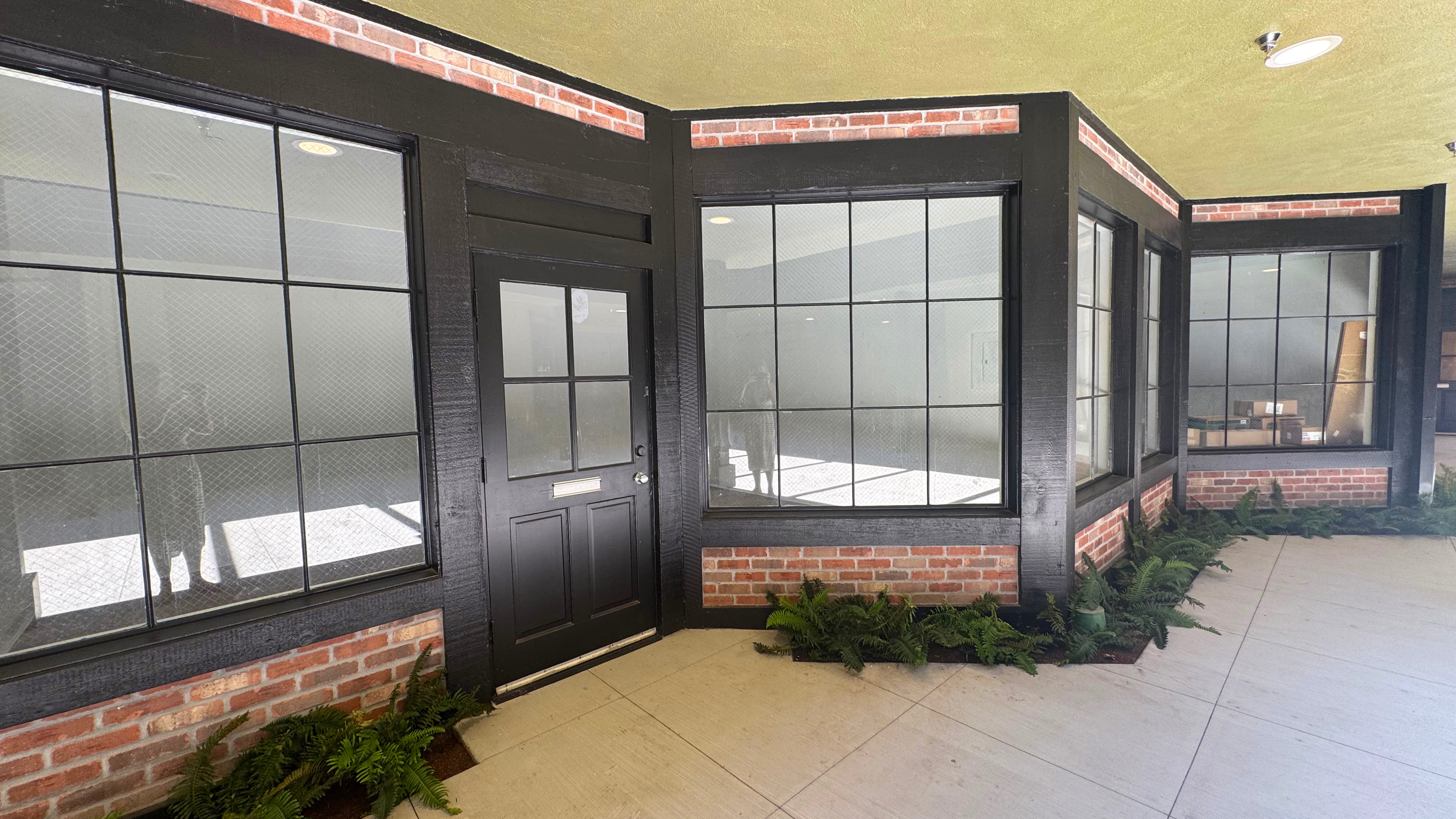 Retail Property for Lease - 1693 Mission Dr., Solvang, California, 93463 (9)