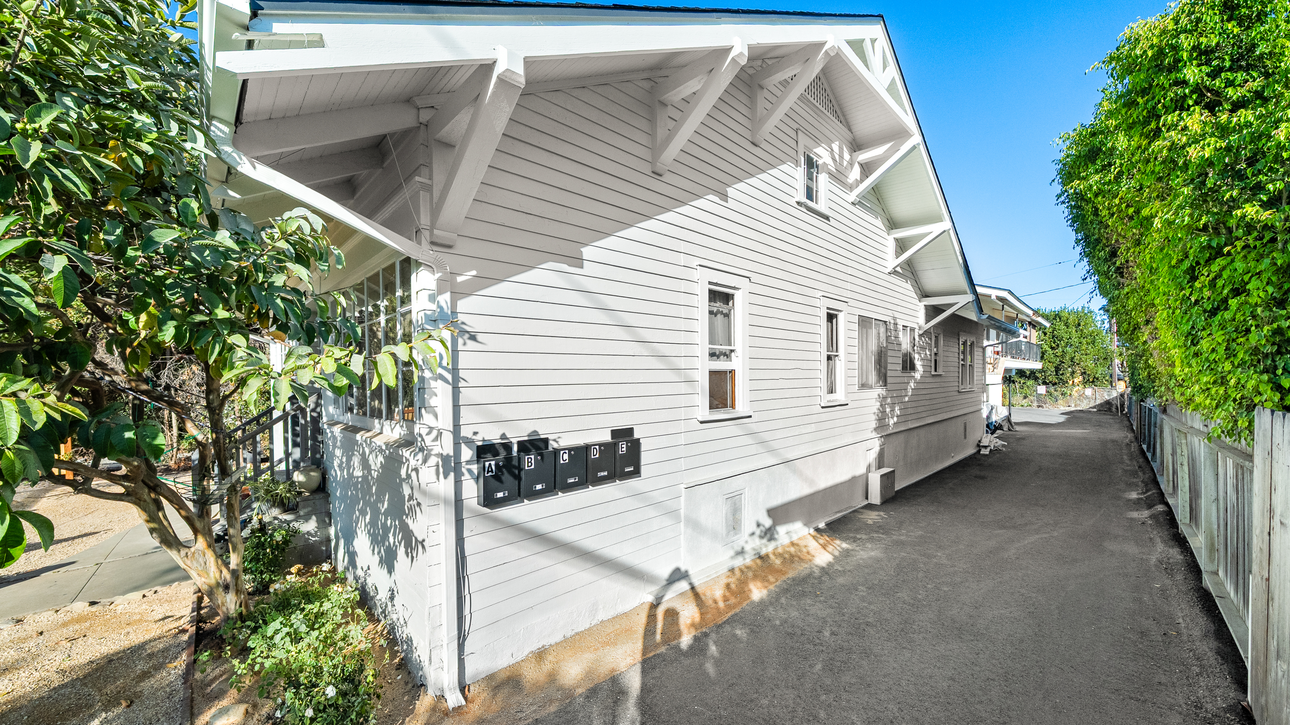 Multifamily Property for Sale - 15 W. Islay, Santa Barbara, California, 93101 (3)