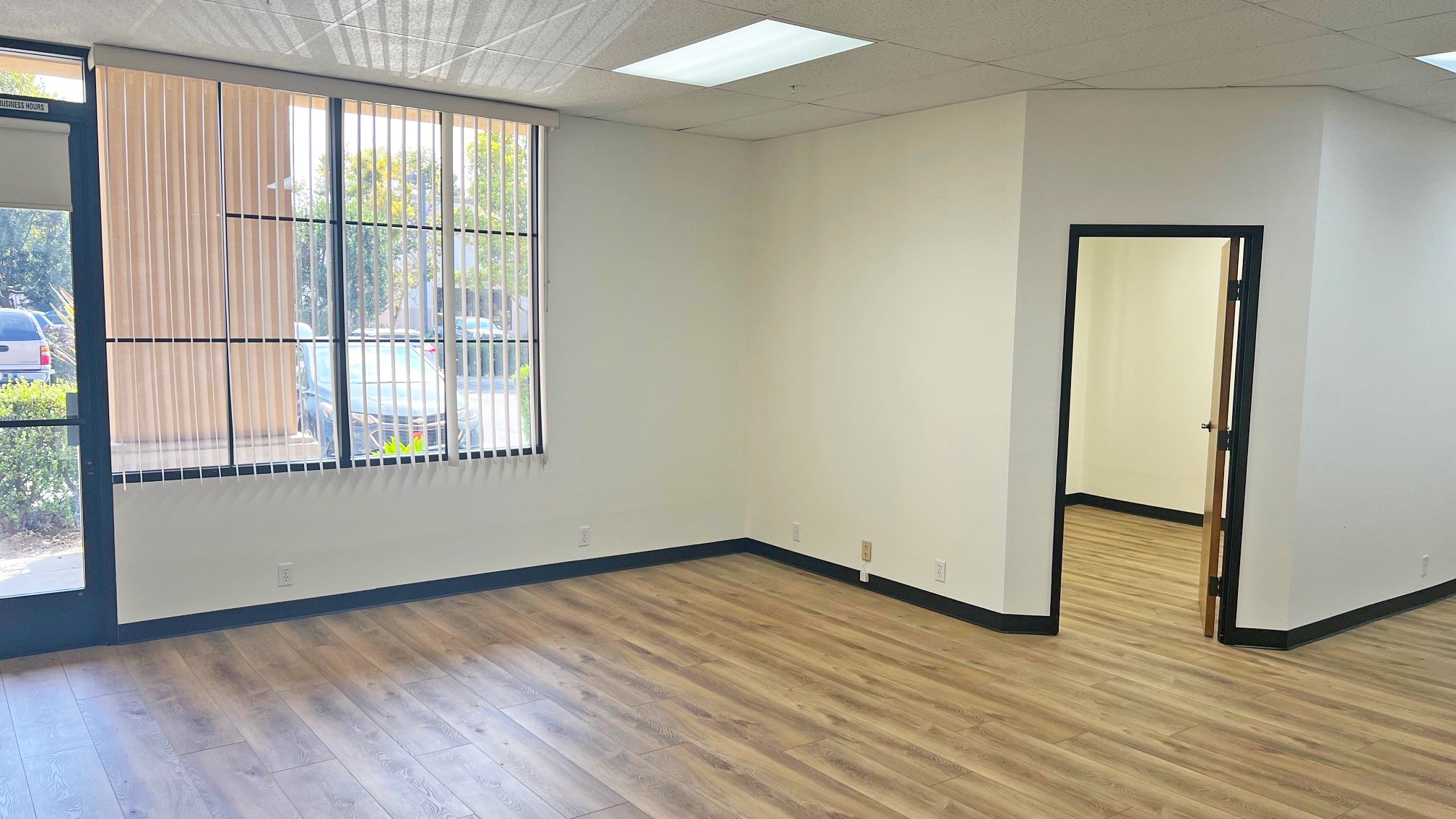 Office Property for Rent - 400 Camarillo Ranch Rd, Camarillo, California, 93012 (3)