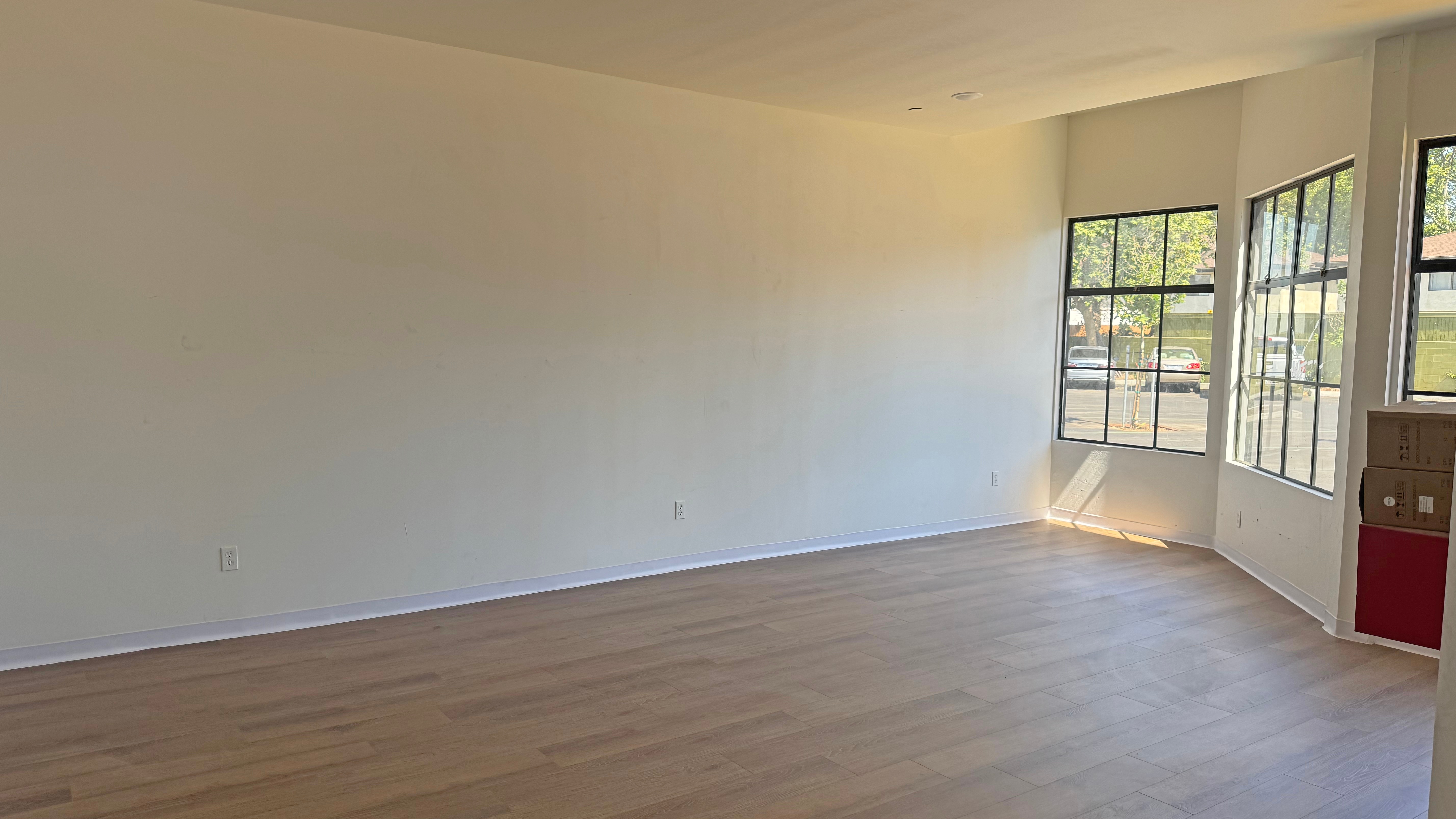 Retail Property for Lease - 1693 Mission Dr., Solvang, California, 93463 (10)