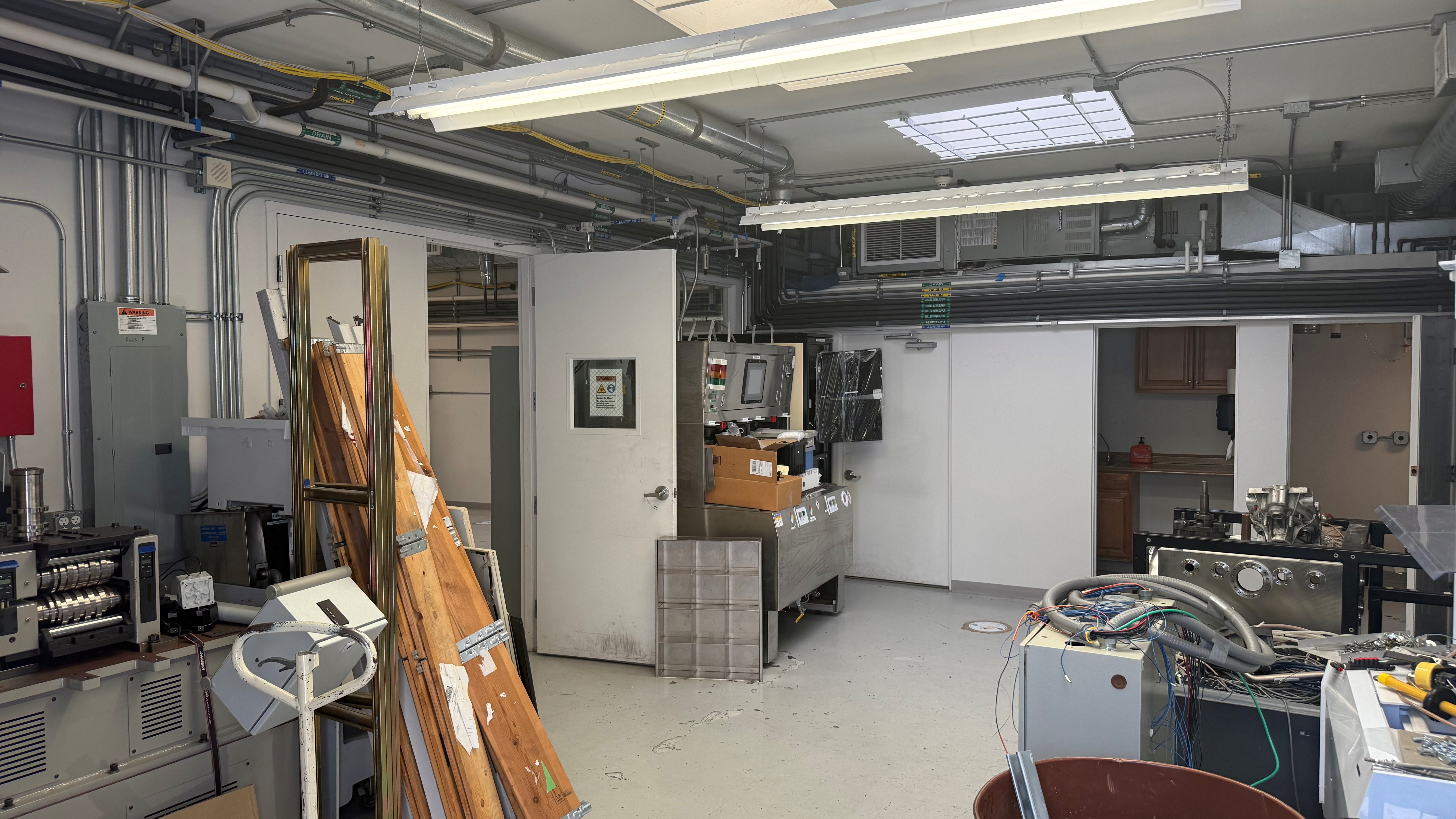 322 Edison Ave, Photo - Slide05 Industrial Property for Lease - 323 N. Nopal St, Santa Barbara, California, 93103 (2)