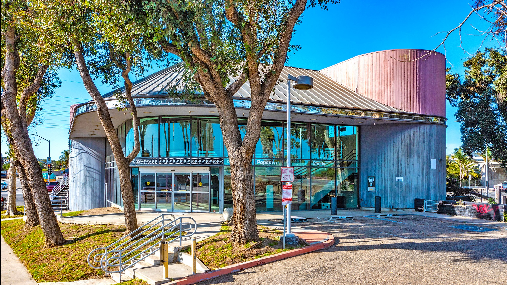 5801 Valentine Rd, Photo - PRIMARY Office Property for Rent - 5801 Valentine Rd, Ventura, California, 93003 (2)