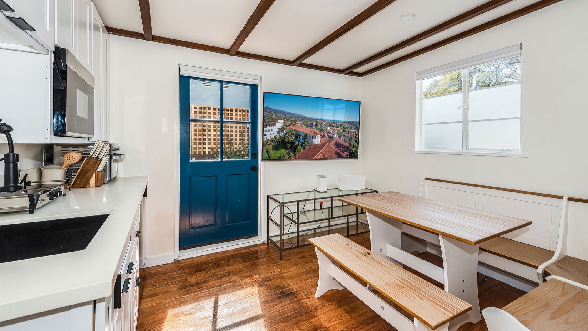 Multifamily Property for Sale - 208 S Voluntario St, Santa Barbara, California, 93103 (12)