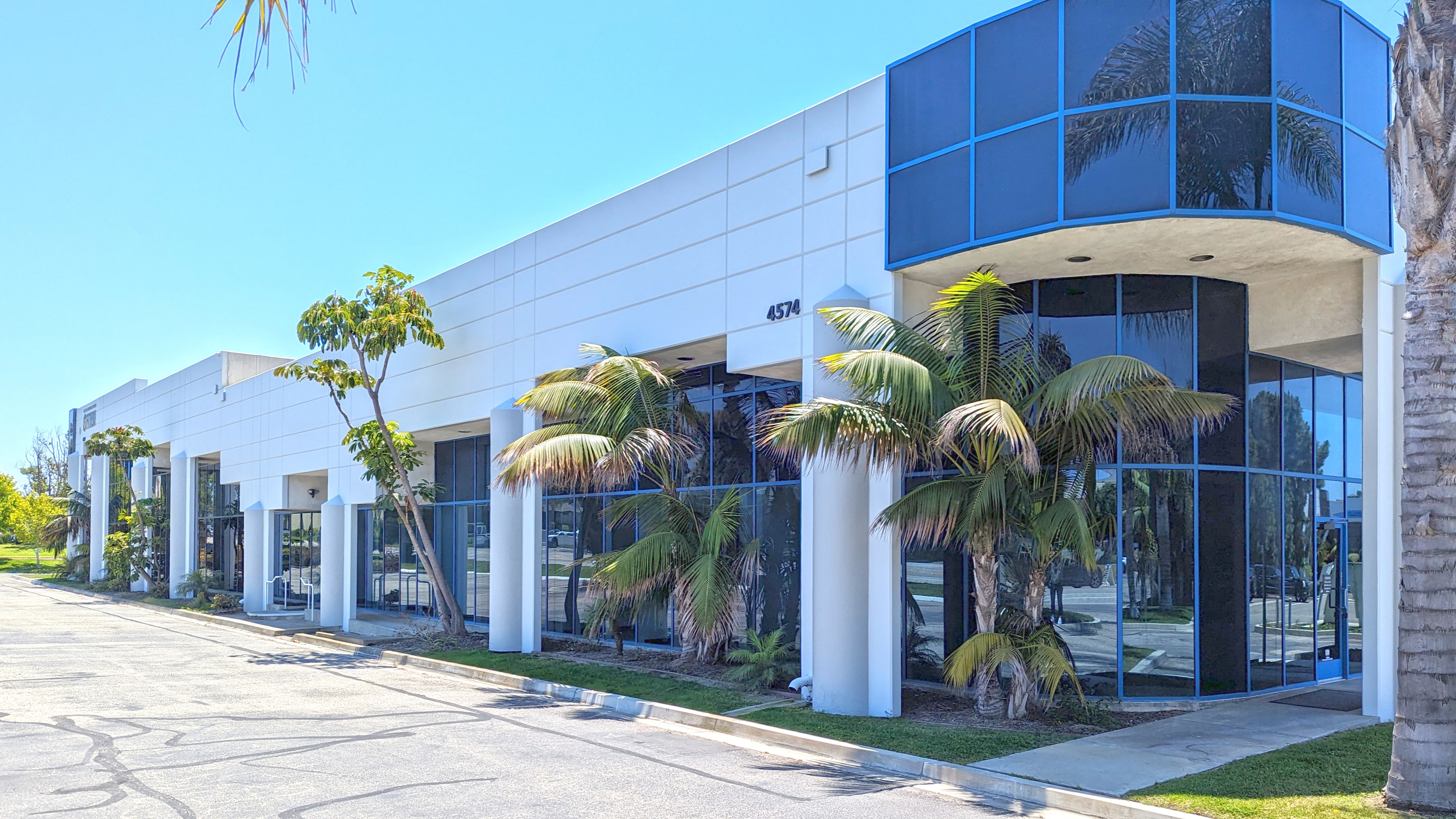 Office Property for Rent - 4574 Market St., Ventura, California, 93003 (2)