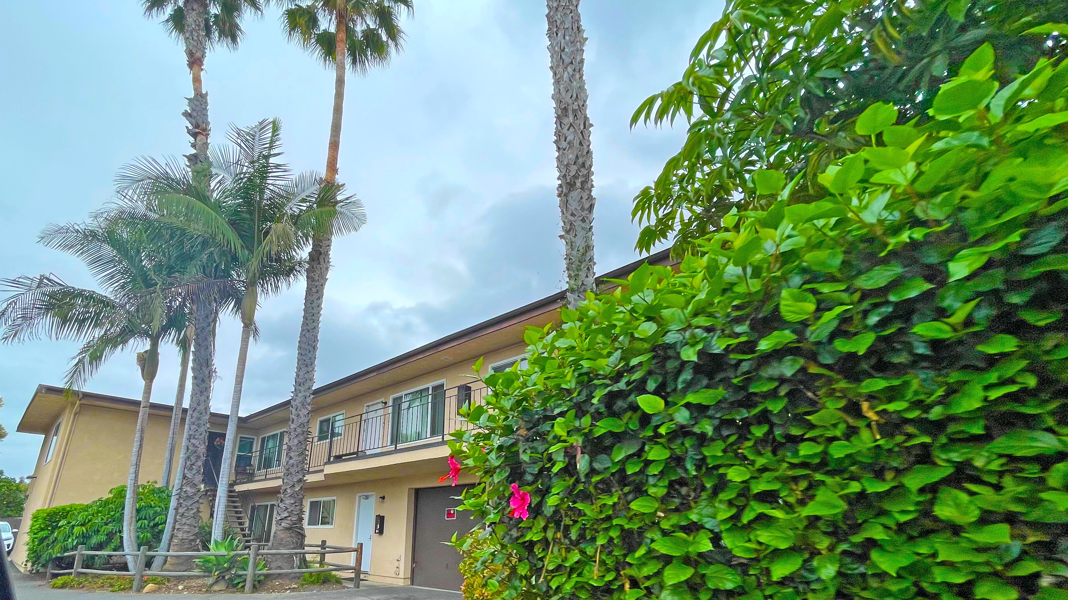 23 Magnolia Ave, Photo - Slide07 Multifamily Property for Sale - 23 Magnolia Ave, Goleta, California, 93117 (7)