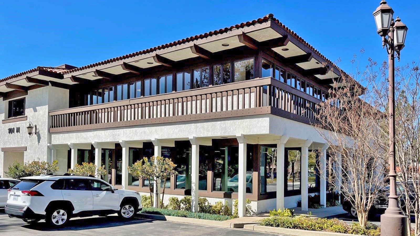 Retail Property for Lease - 101 N. Westlake Blvd. & 3967 Thousand Oaks Blvd., Westlake Village, California, 91362 (4)
