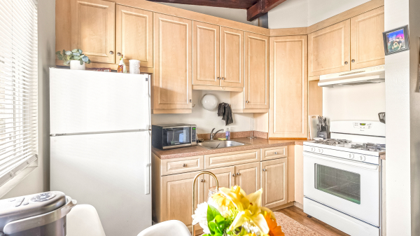 Multifamily Property for Sale - 333 E. Carrillo St., Santa Barbara, California, 93101 (12)