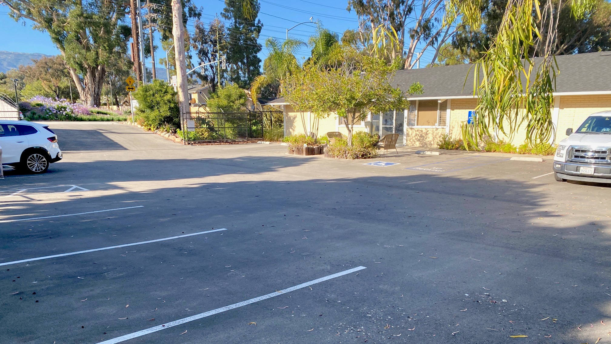 7433 Hollister Ave., Photo - Slide07 Retail Property for Lease - 7433 Hollister Ave., Goleta, California, 93117 (3)