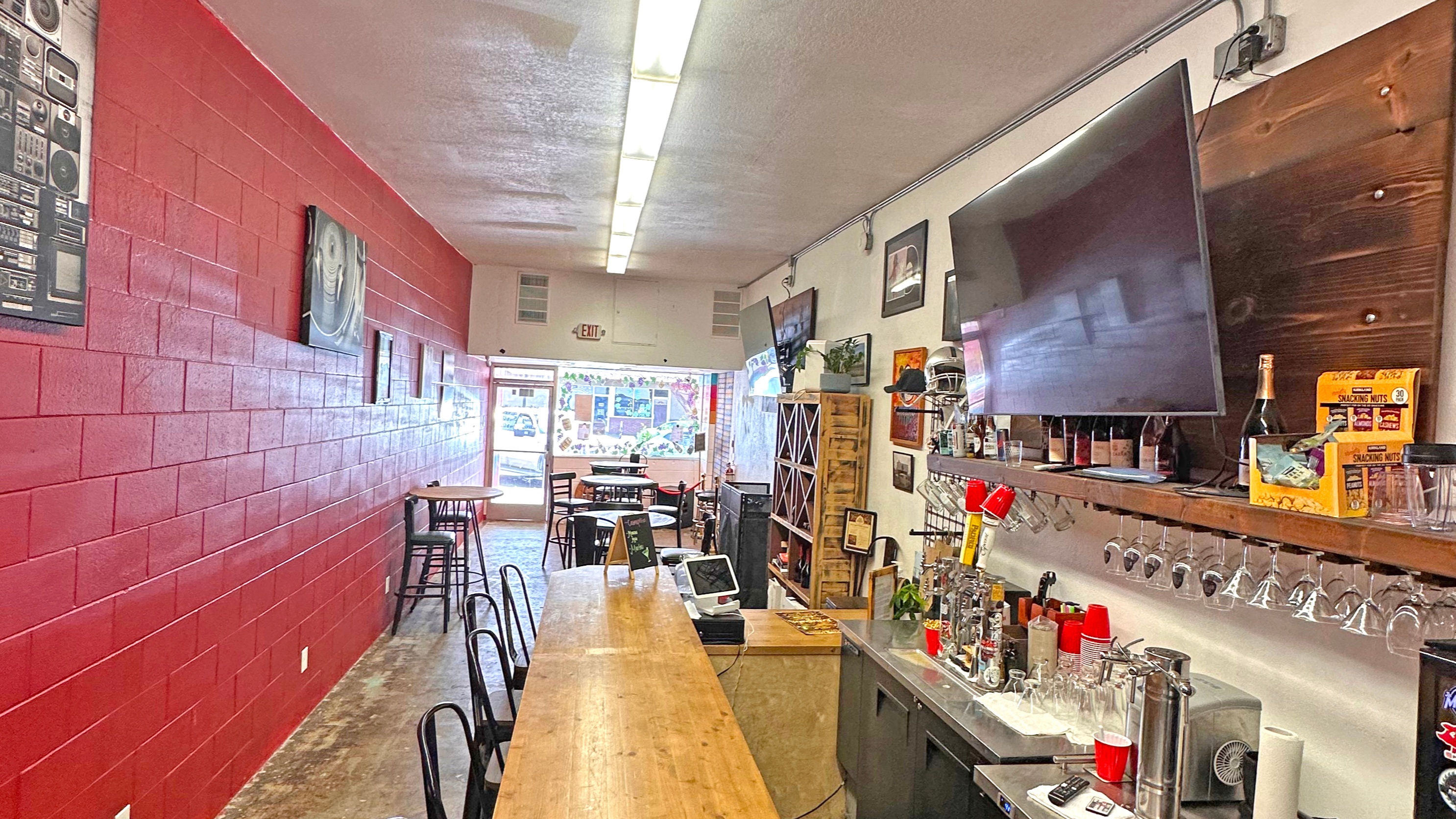 Retail Property for Sale - 113 & 117 S H St, Lompoc, California, 93436 (10)