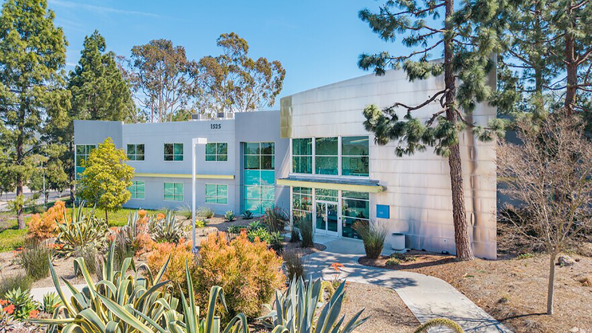 Industrial Space for Lease - 1525 Rancho Conejo Blvd, Thousand Oaks, CA, 91320, Suite 104B