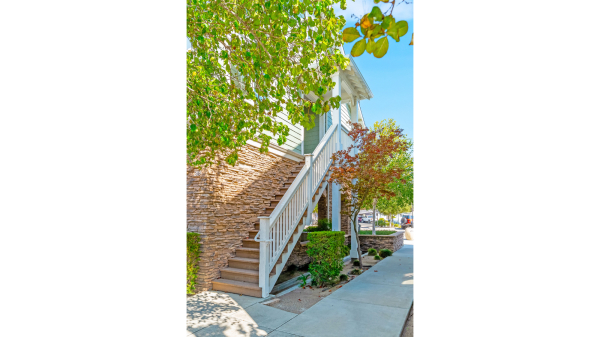 Multifamily Property for Sale - 593 - 597 Avenue of Flags, Buellton, California, 93464 (11)
