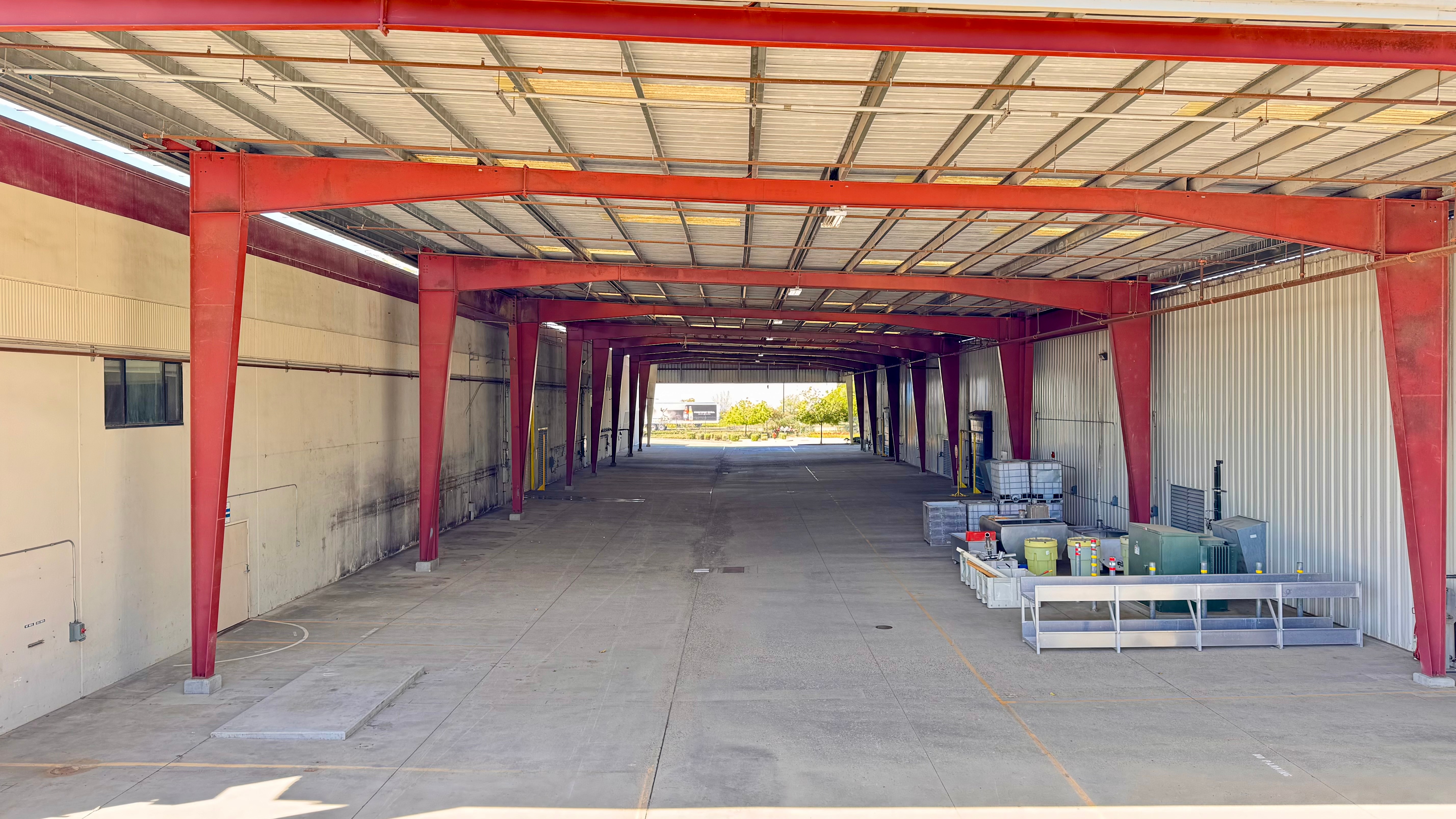 Industrial Property for Lease - 2717 Aviation Way, Santa Maria, California, 93455 (18)