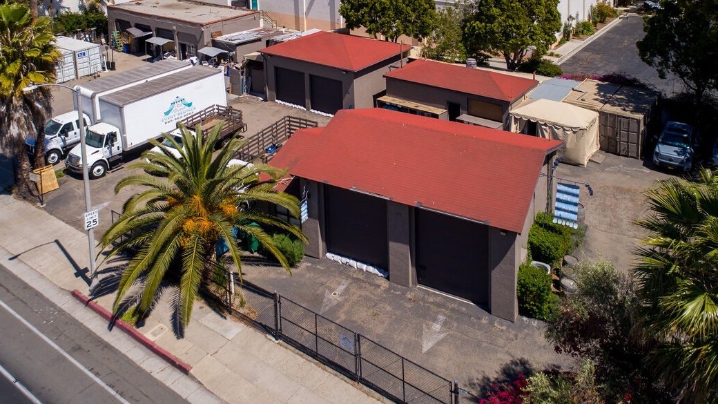 Retail Property for Lease - 202 E Haley St, Santa Barbara, California, 93101 (2)