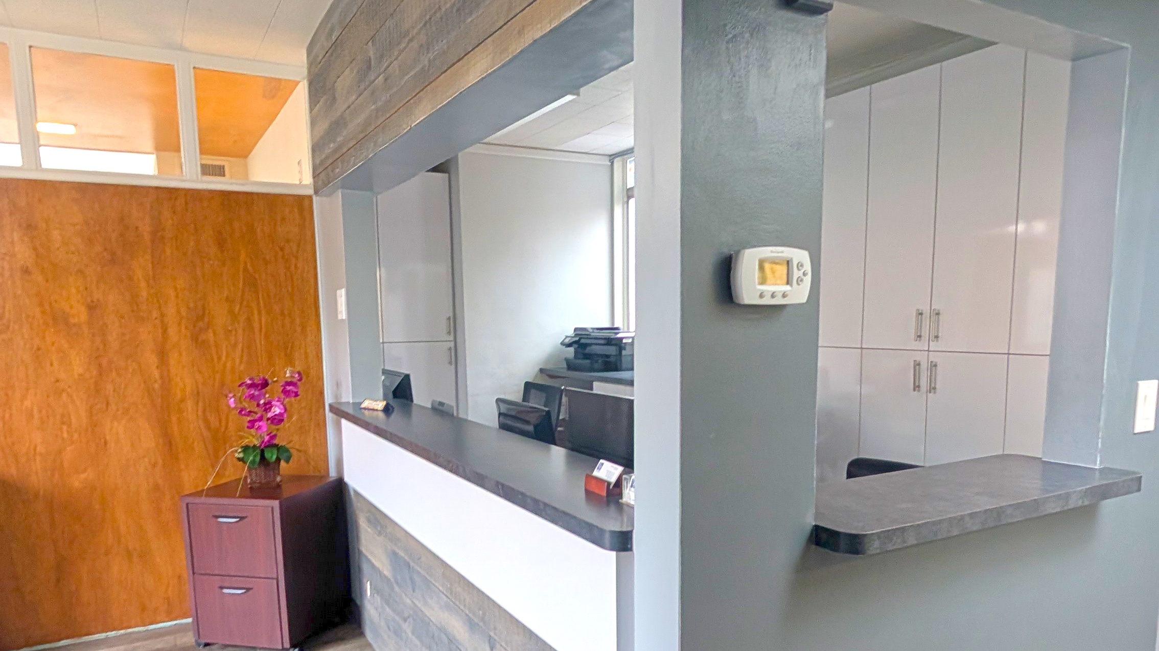 101 W. Arrellaga St., Photo - Slide04 Office Property for Sale - 101 W. Arrellaga St., Santa Barbara, California, 93101 (9)