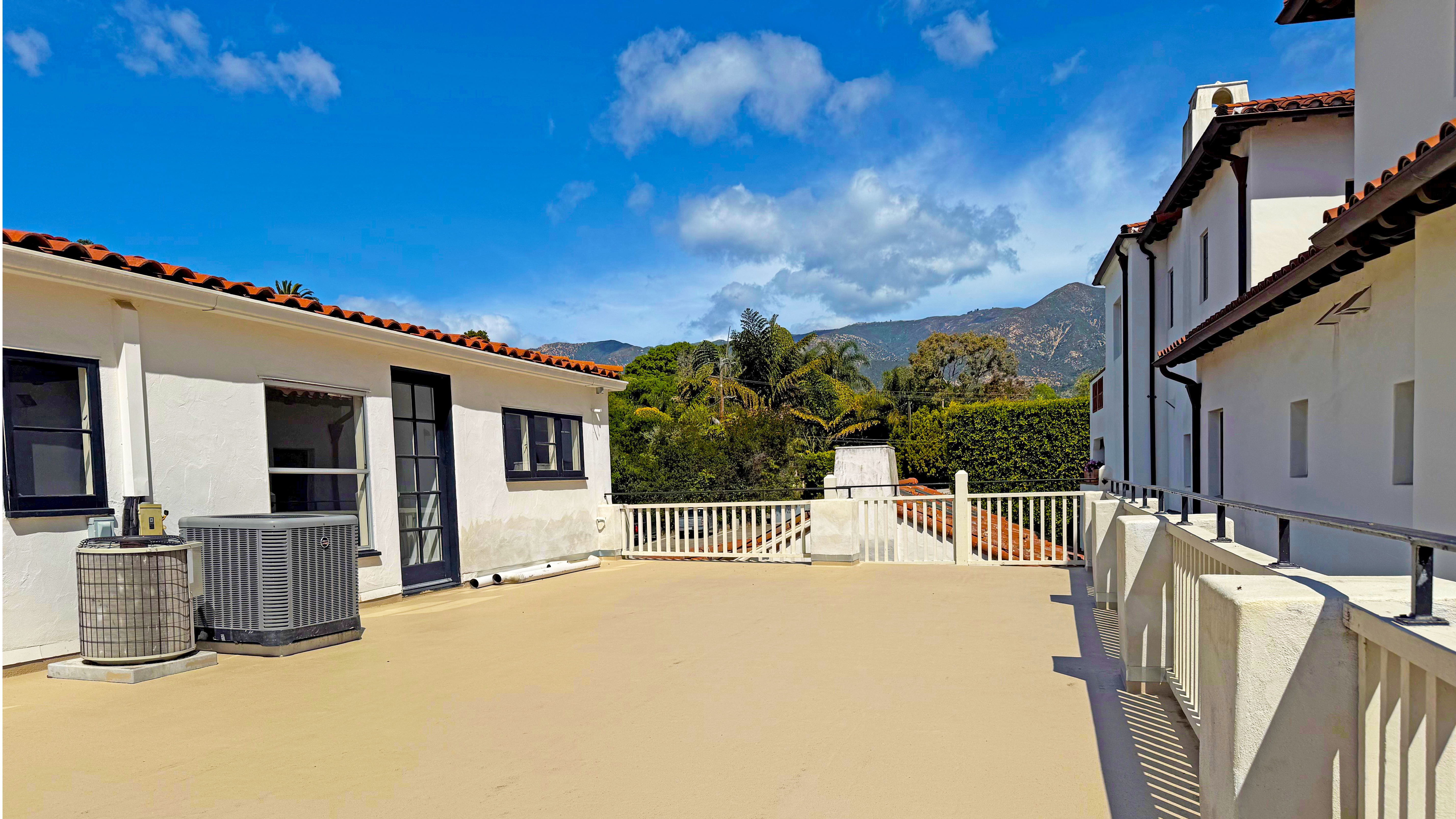 Retail Property for Lease - 1290 Coast Village Rd, Montecito, California, 93108 (7)