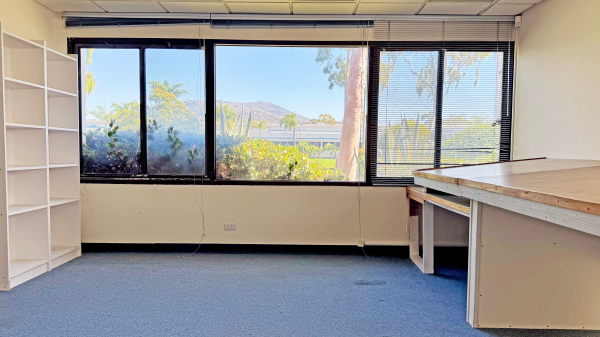 1025 Cindy Ln., Photo - Slide04 Industrial Property for Lease - 1027 Cindy Ln., Carpinteria, California, 93013 (5)