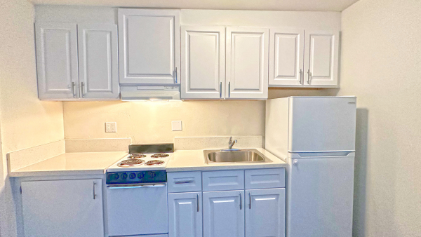 1825 Chapala St., Photo - Slide08 Multifamily Property for Sale - 1825 Chapala St., Santa Barbara, California, 93101 (9)