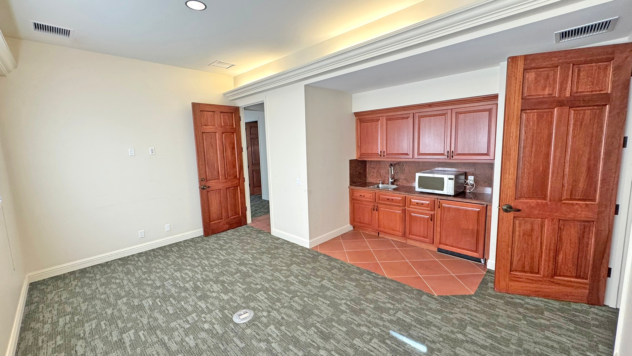 Office Property for Rent - 1715-1711 State St, Santa Barbara, California, 93101 (8)