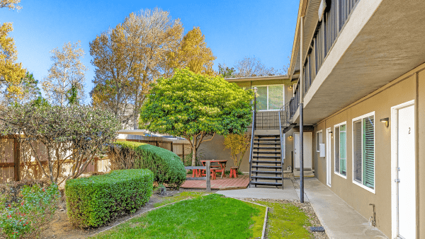 505 Brizzolara St. — photo 4