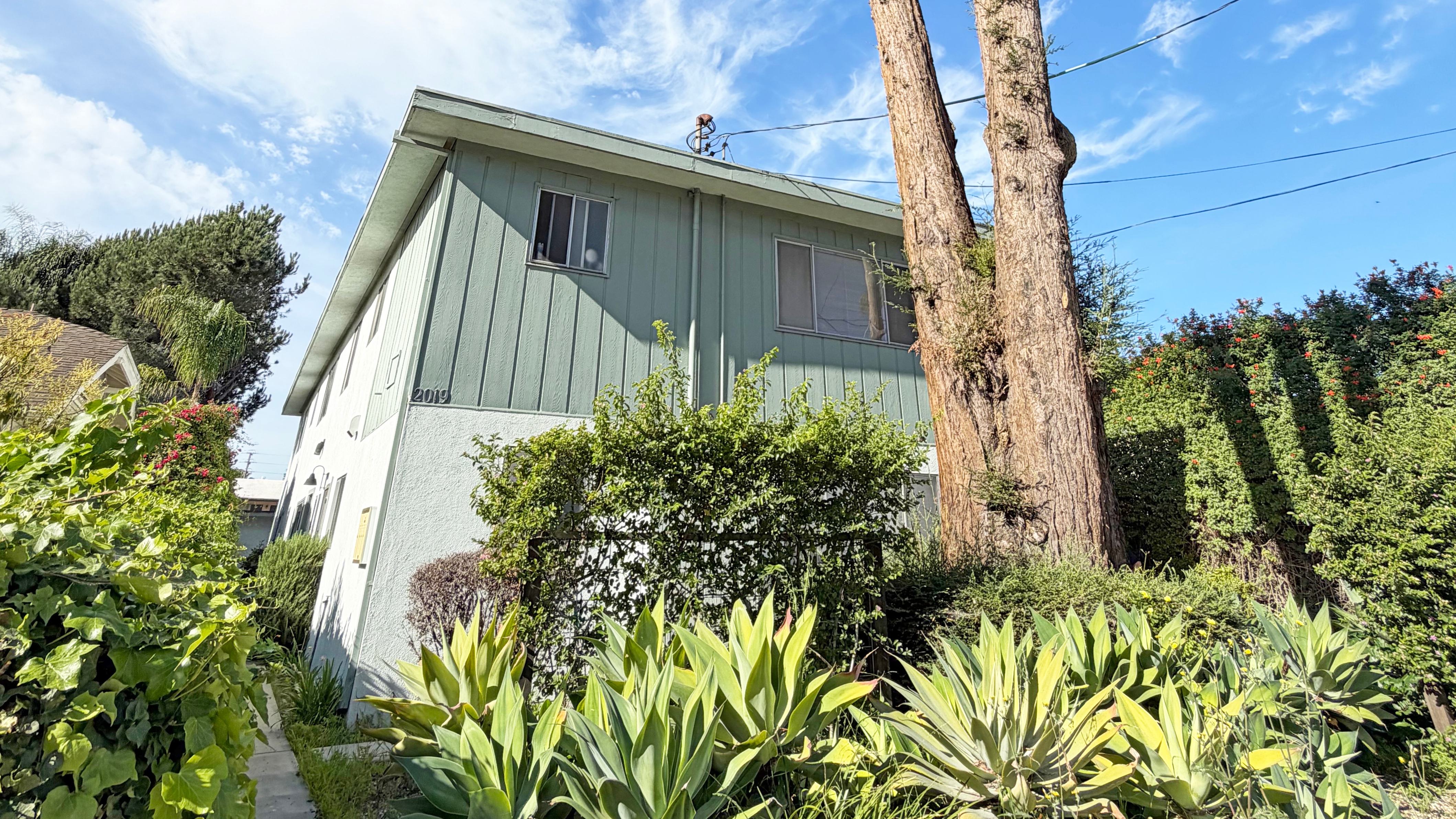Multifamily Property for Sale - 2019 Bath St., Santa Barbara, California, 93105 (3)