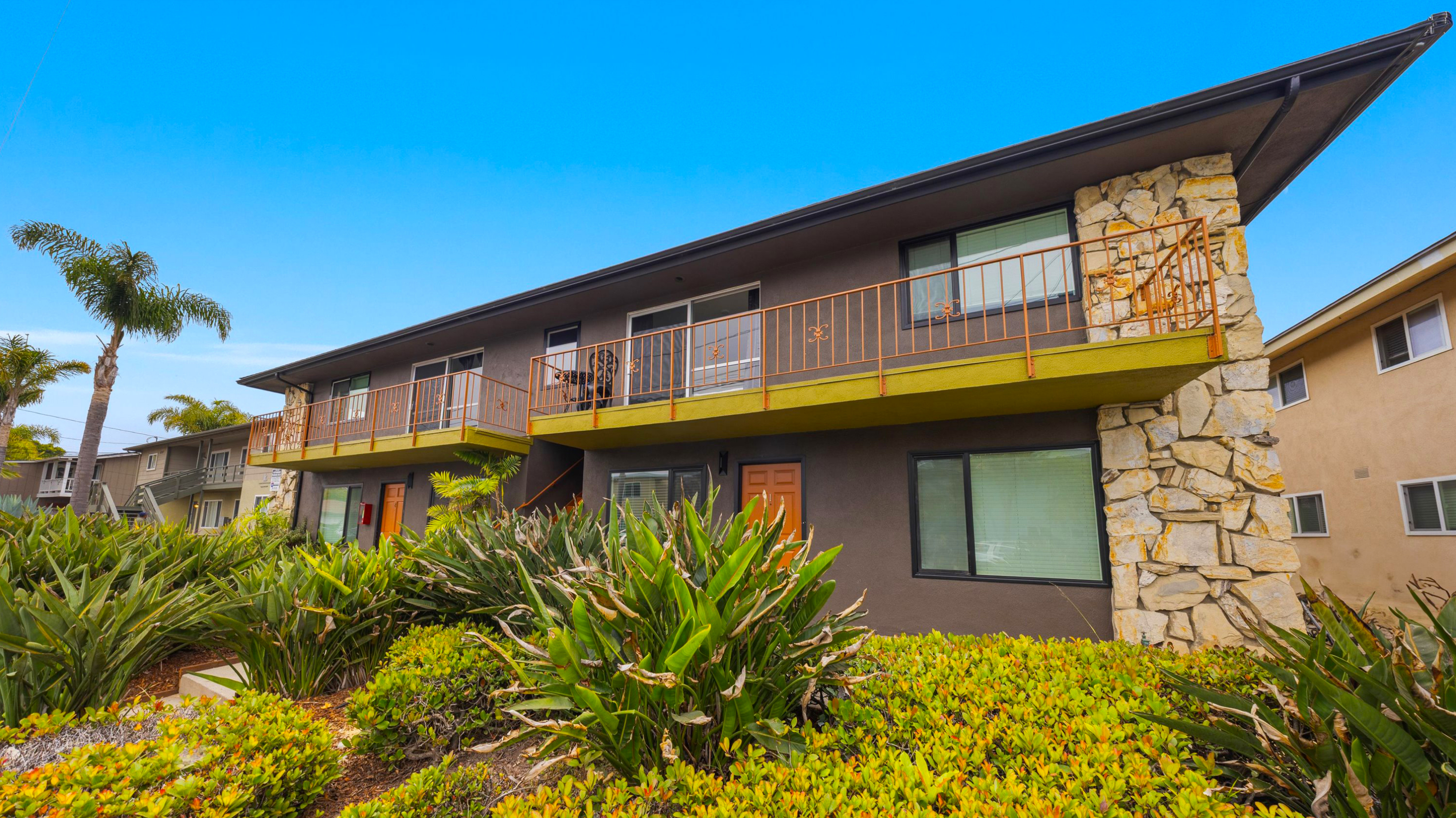 6591 Cordoba Rd., Photo - Slide09 Multifamily Property for Sale - 6591 Cordoba Rd., Isla Vista, California, 93117 (9)