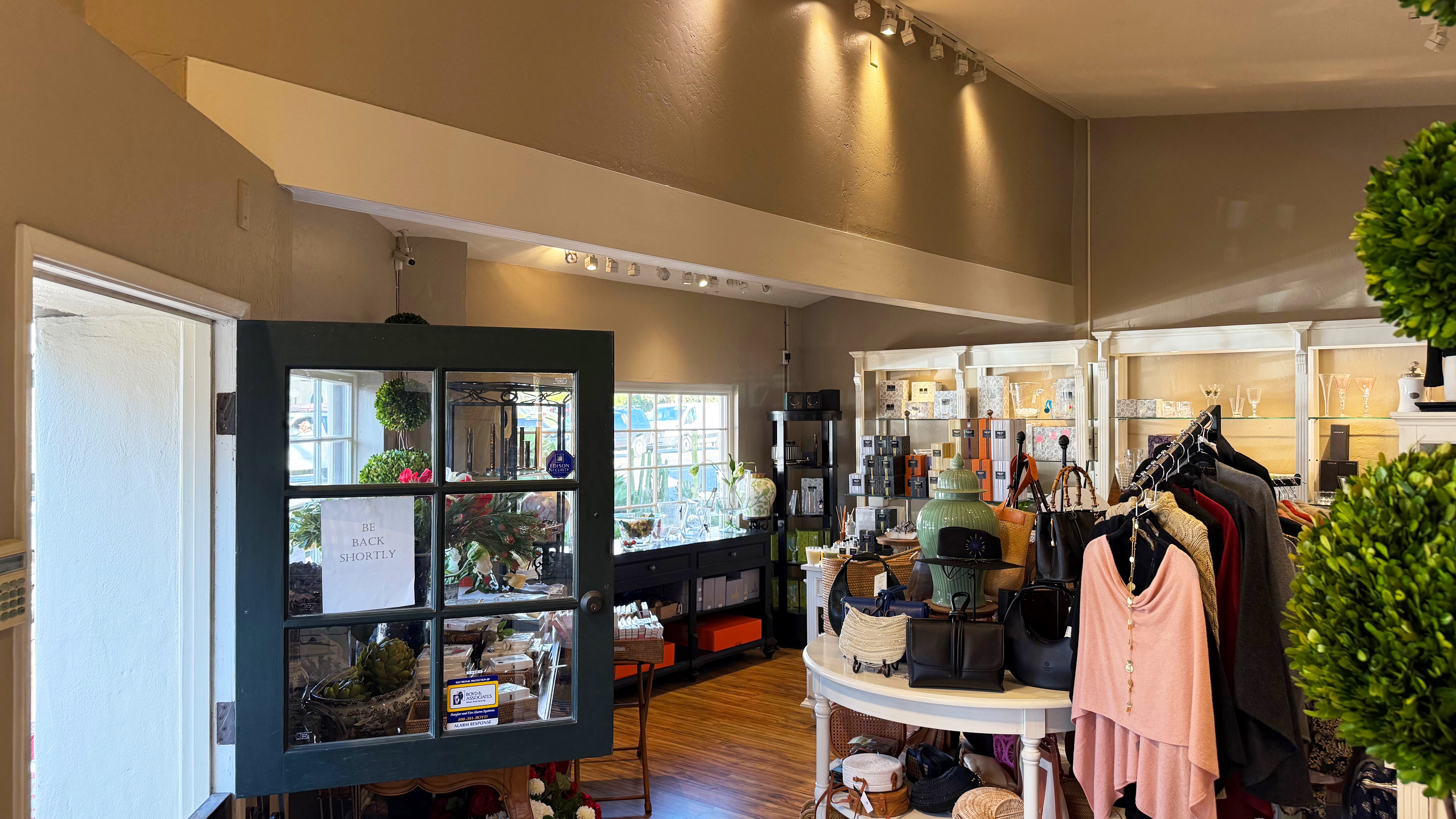 Retail Property for Lease - 1137 Coast Village Rd., Santa Barbara, California, 93108 (4)