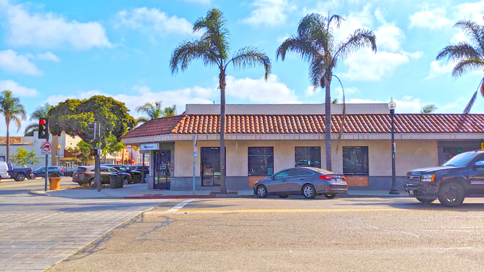 Retail Property for Lease - 200 W. Fifth St., Oxnard, California, 93030 (4)