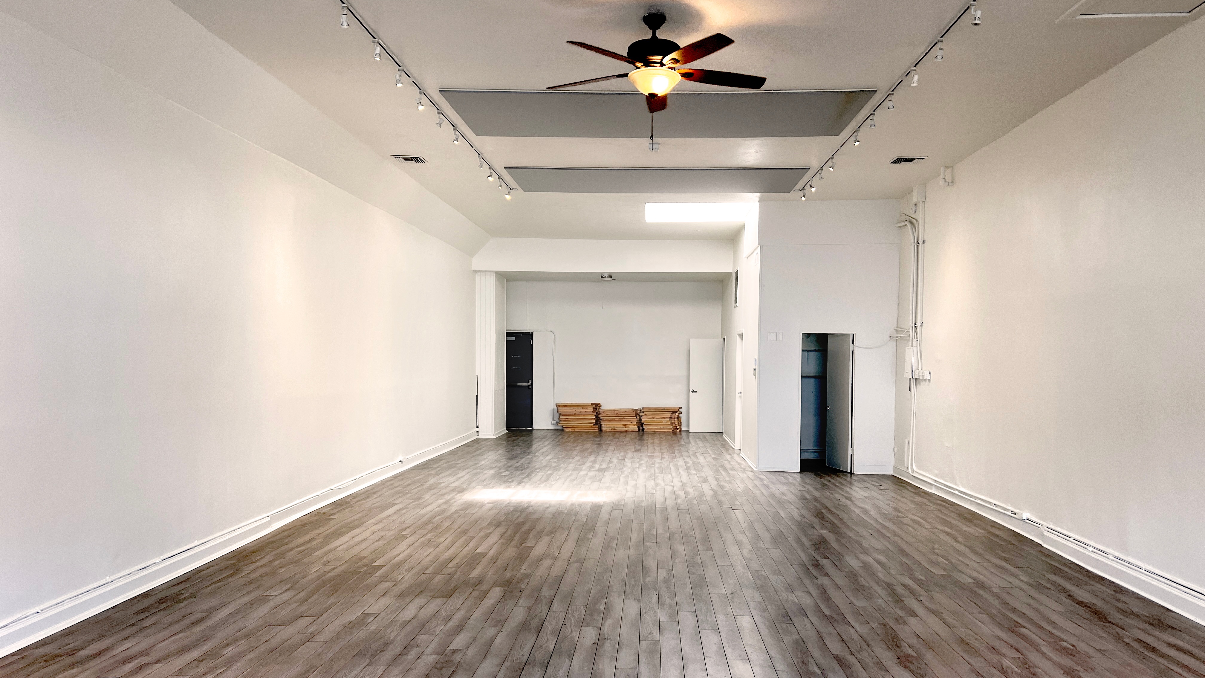 Retail Property for Lease - 33 W. Anapamu St., Santa Barbara, California, 93101 (4)