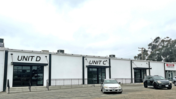 3860 E Main St