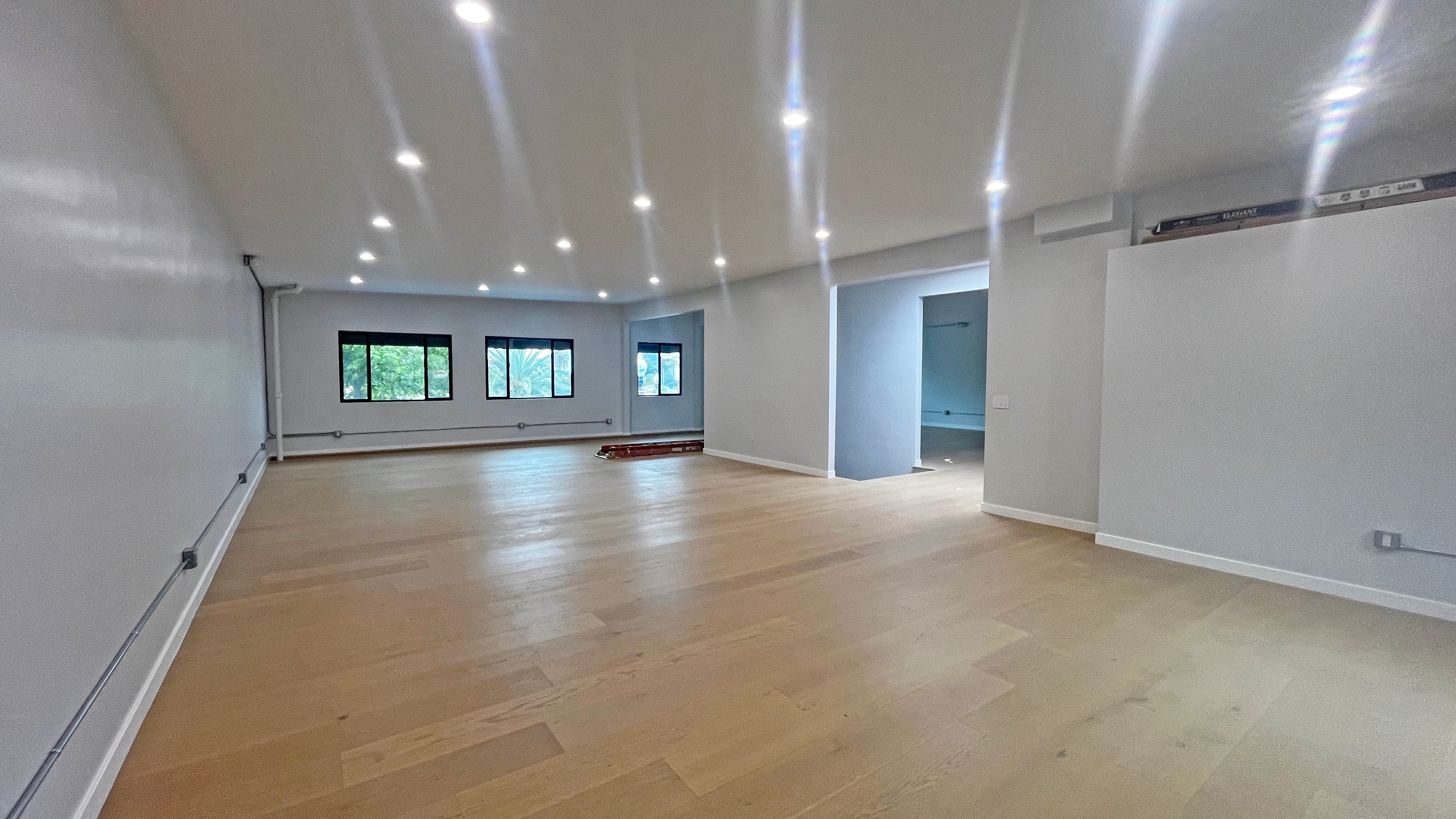 Retail Property for Lease - 671-677 E Main St, Ventura, California, 93001 (6)